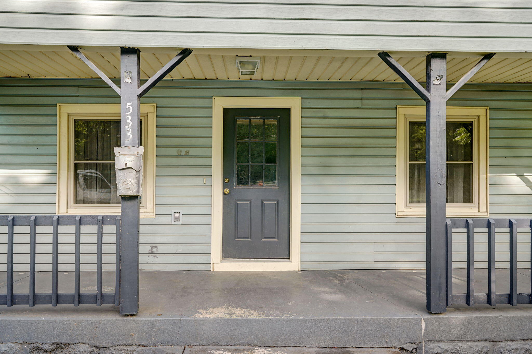 533 North Main Street Property Photo 2