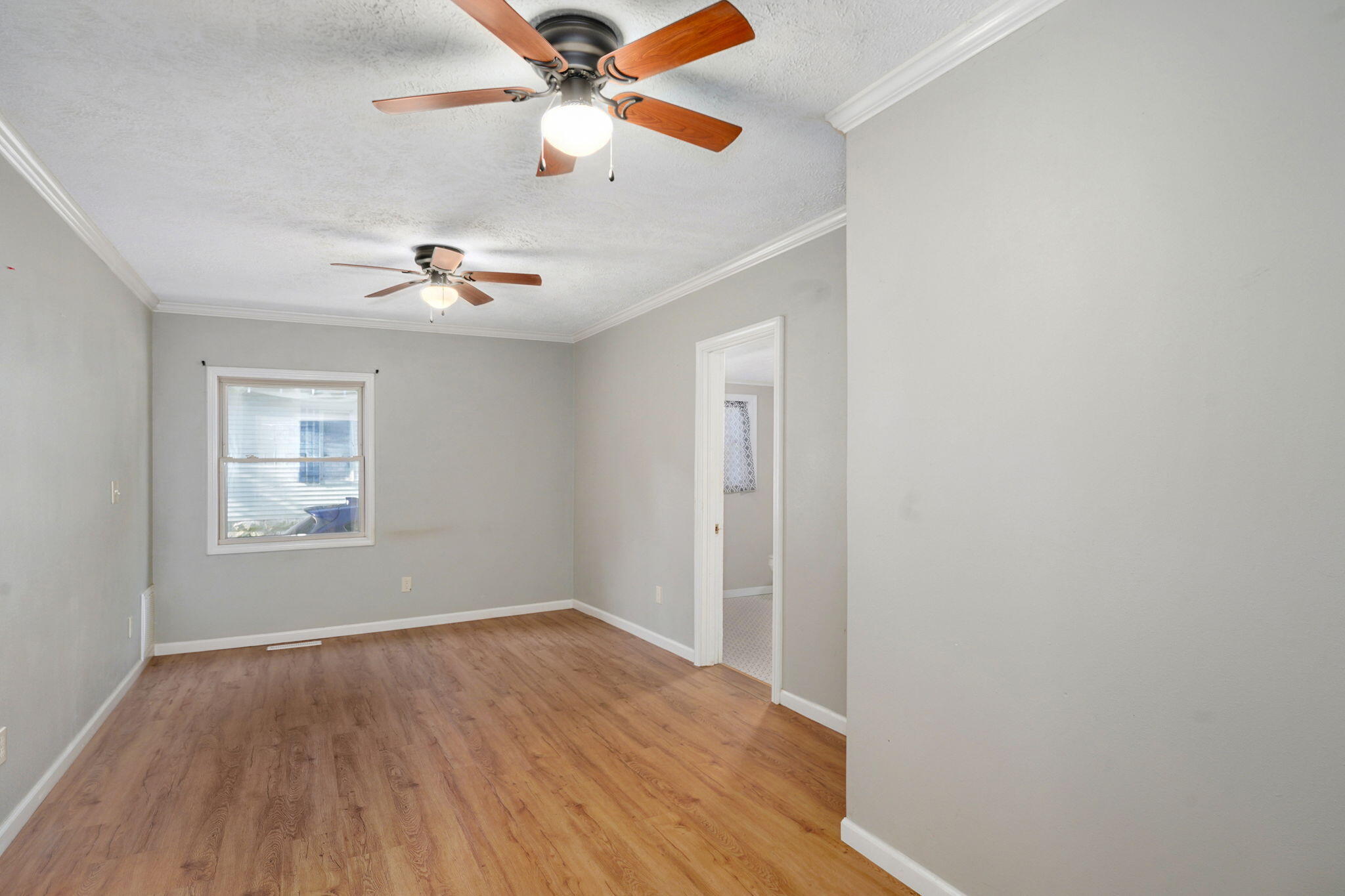 533 North Main Street Property Photo 11