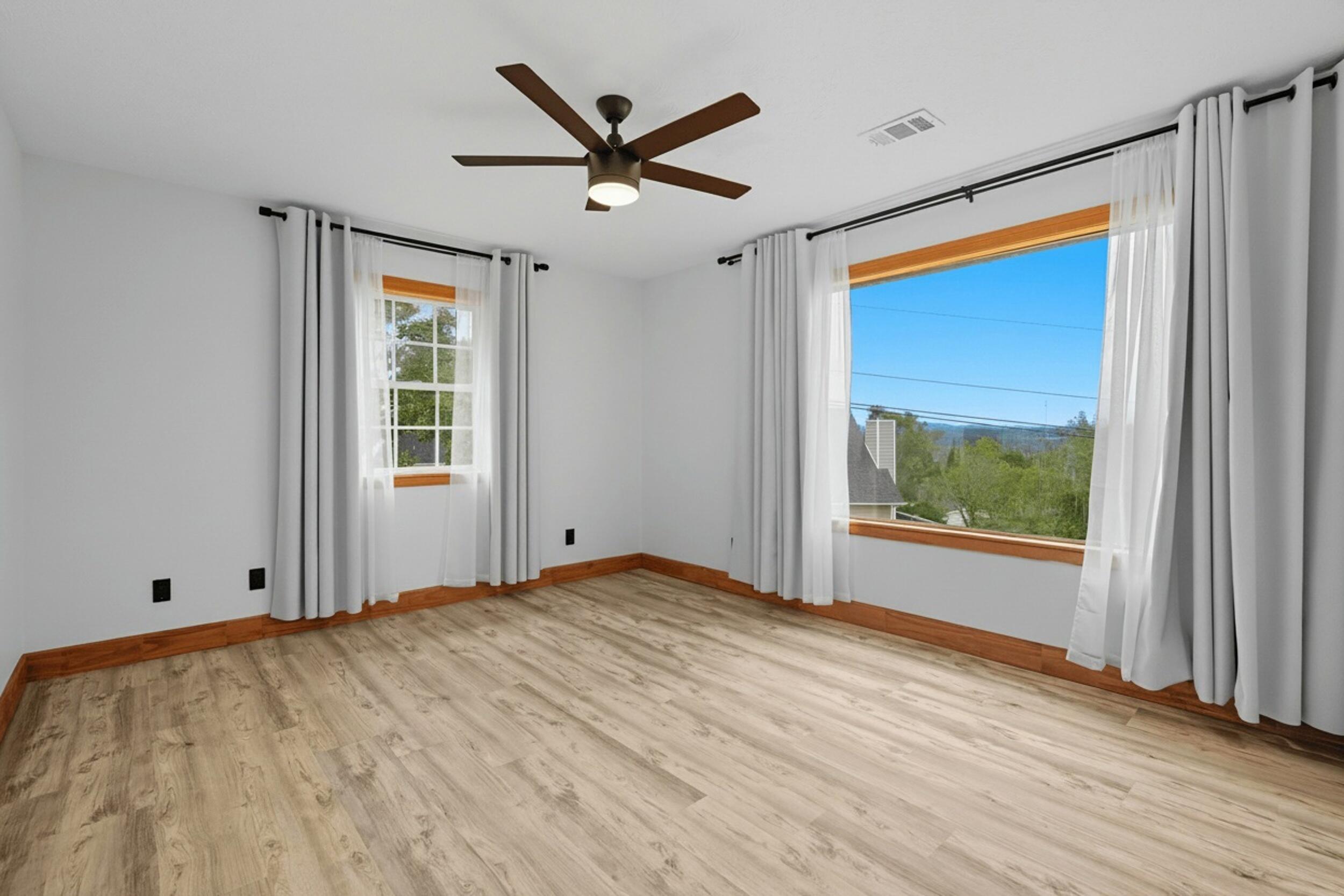 365 Plaza Drive Property Photo 26