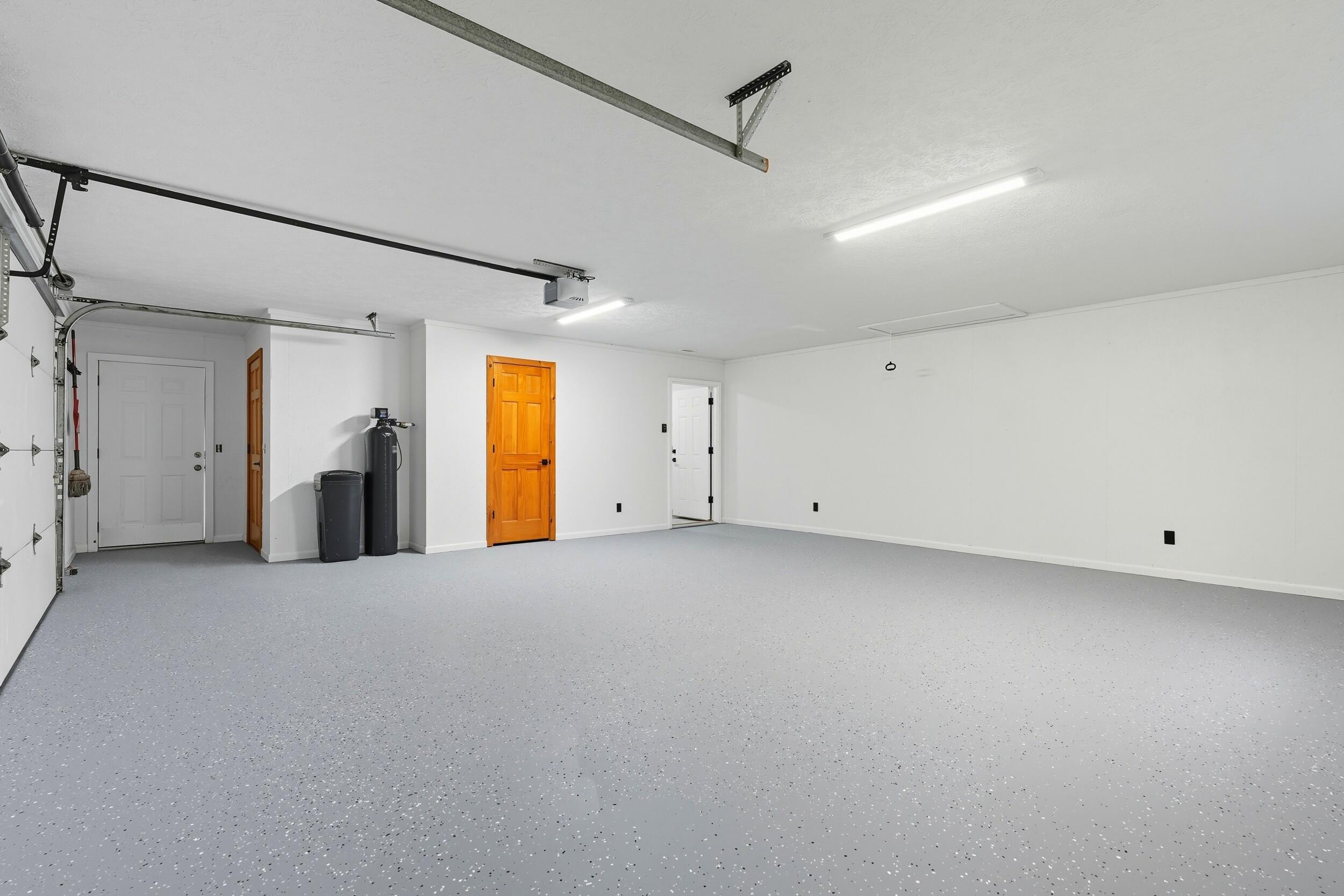 365 Plaza Drive Property Photo 33