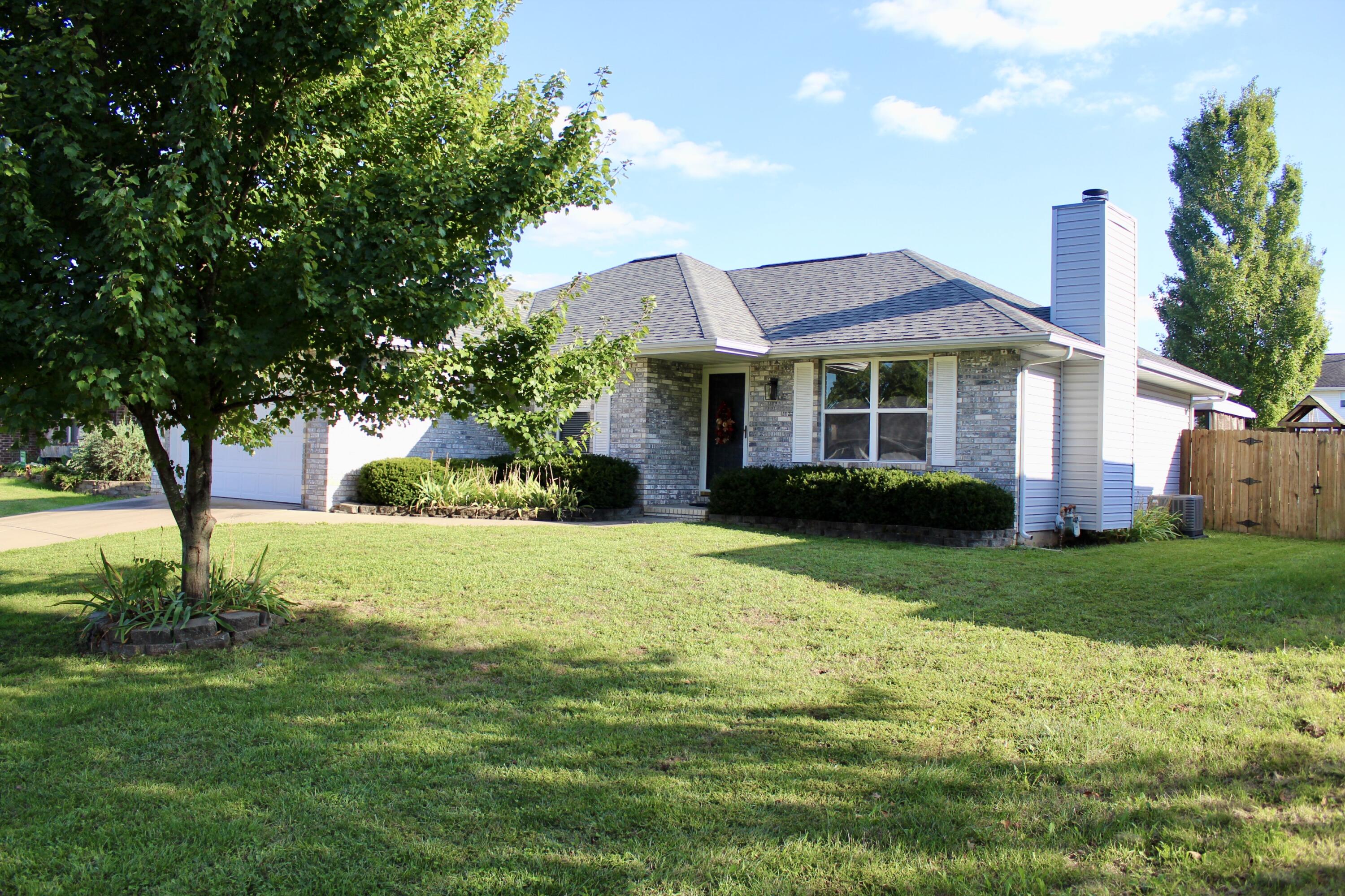 3840 West Overland Street Property Photo 3