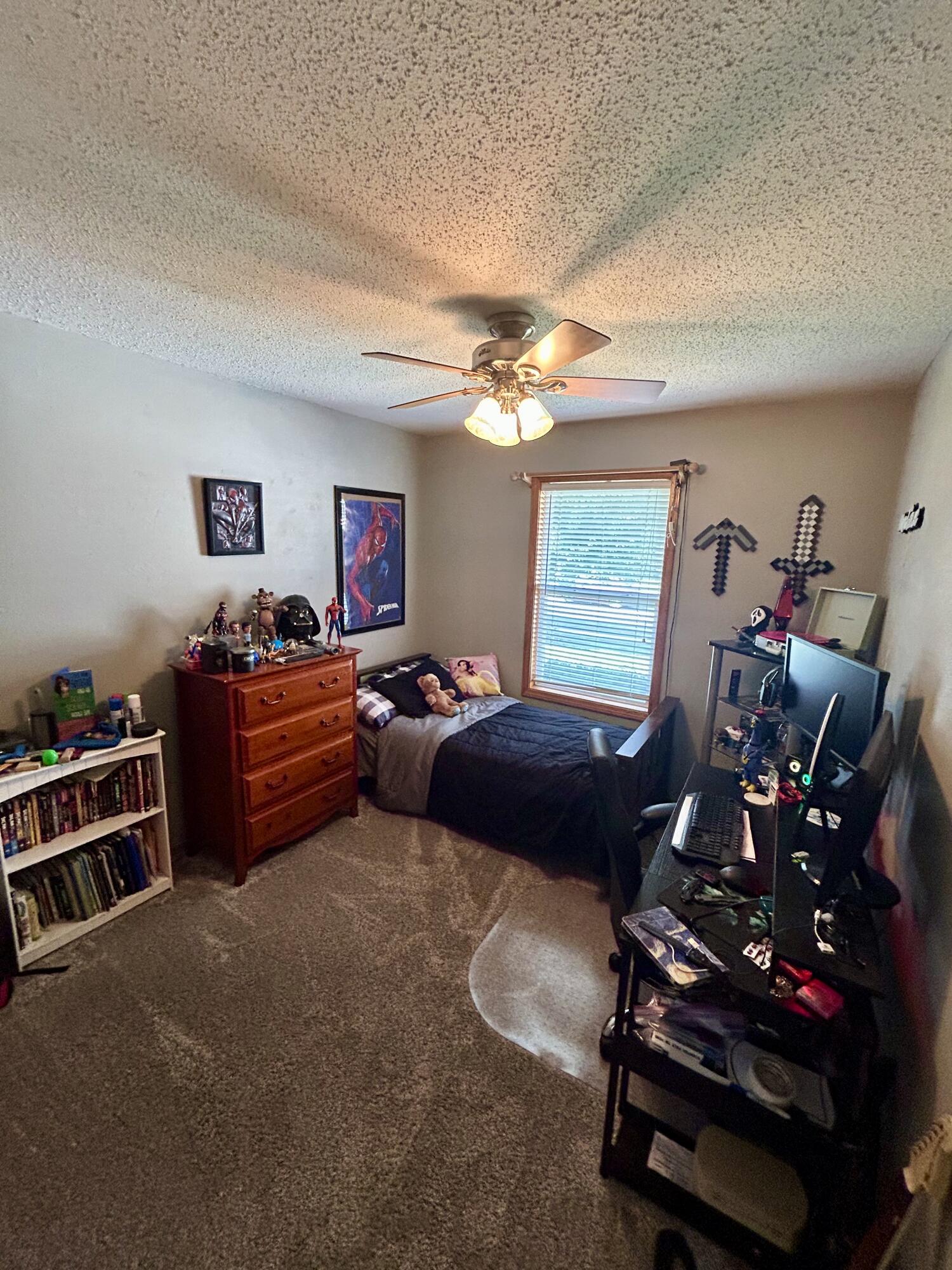 3840 West Overland Street Property Photo 13