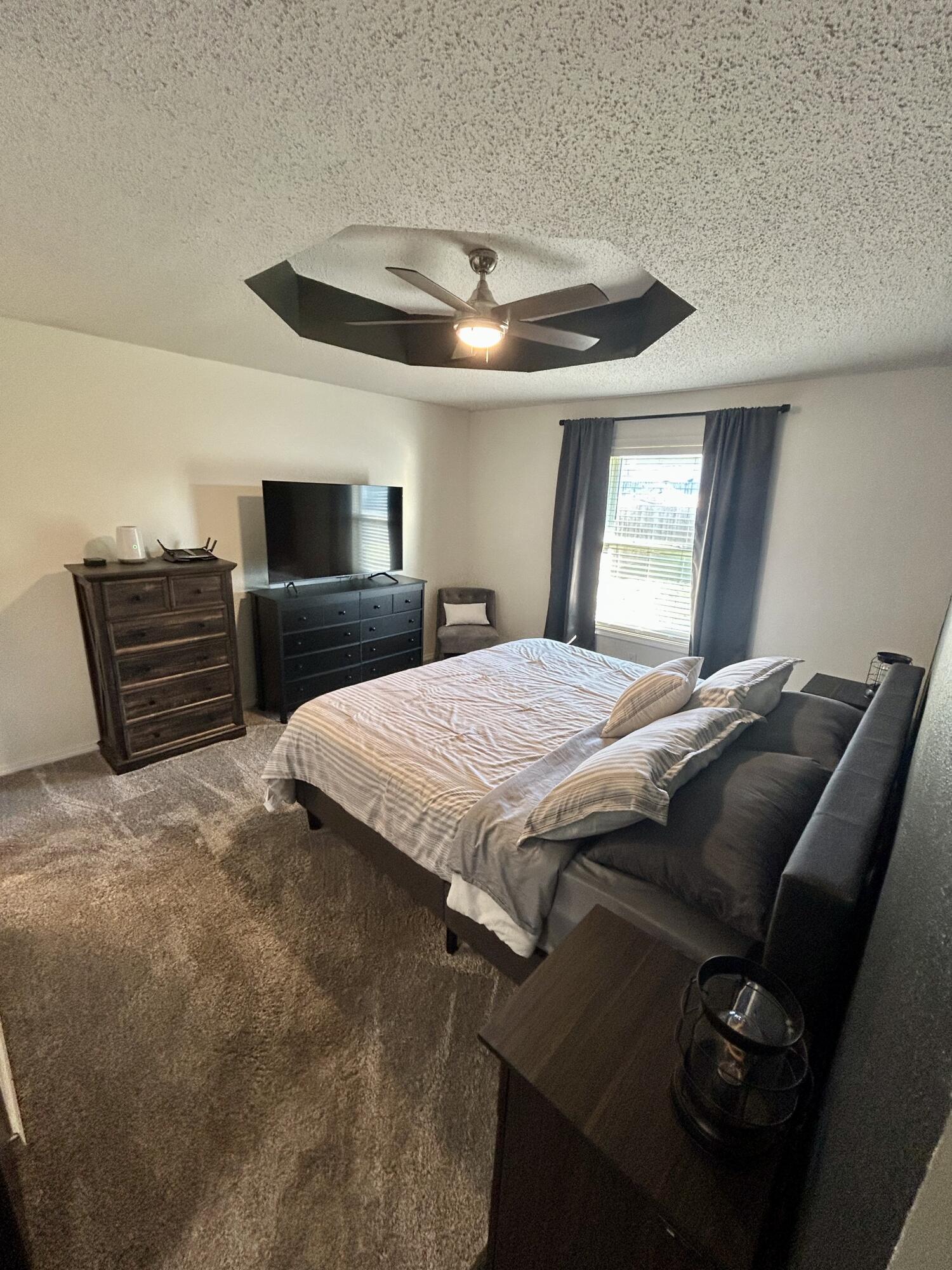 3840 West Overland Street Property Photo 19