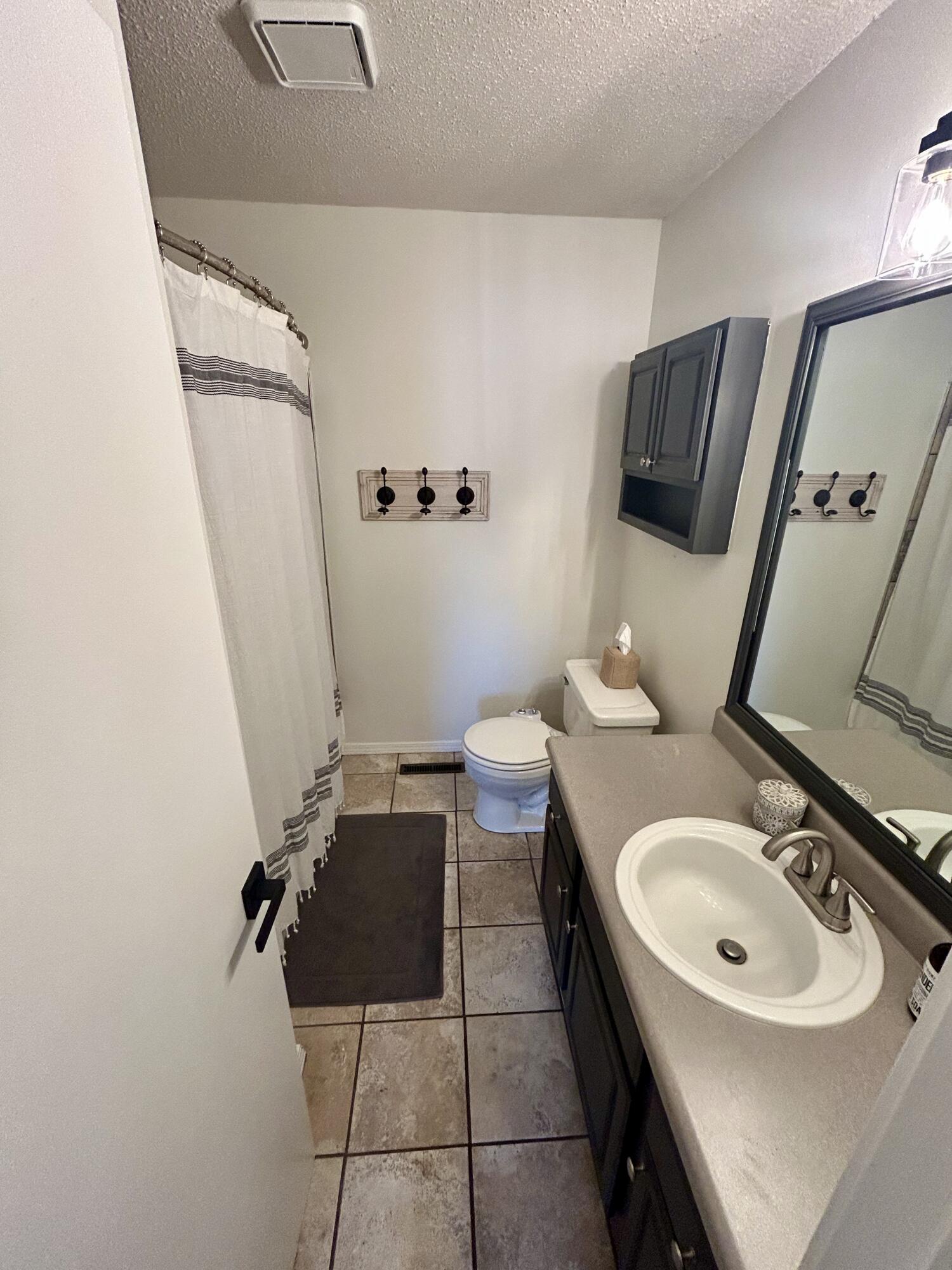 3840 West Overland Street Property Photo 21