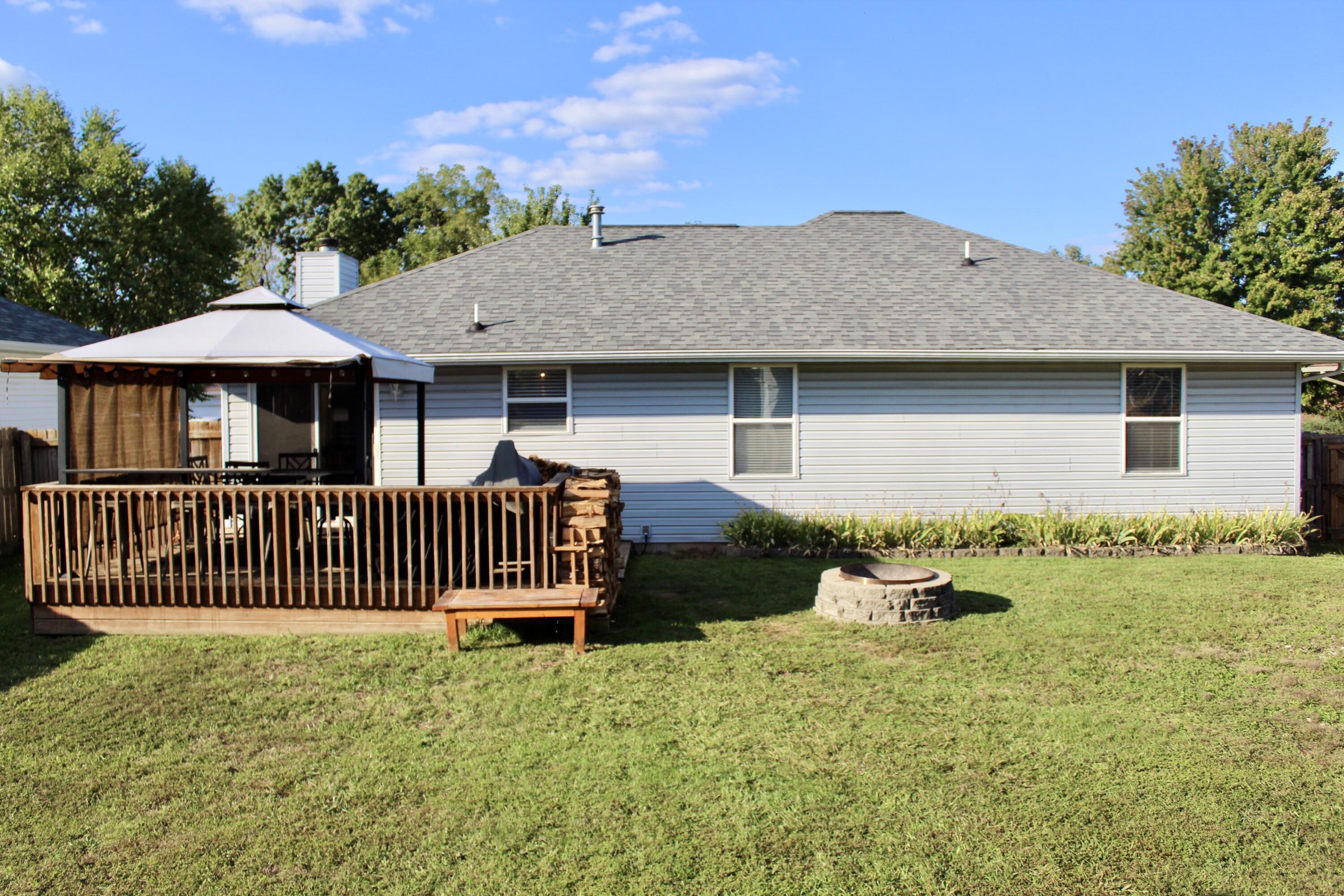 3840 West Overland Street Property Photo 23