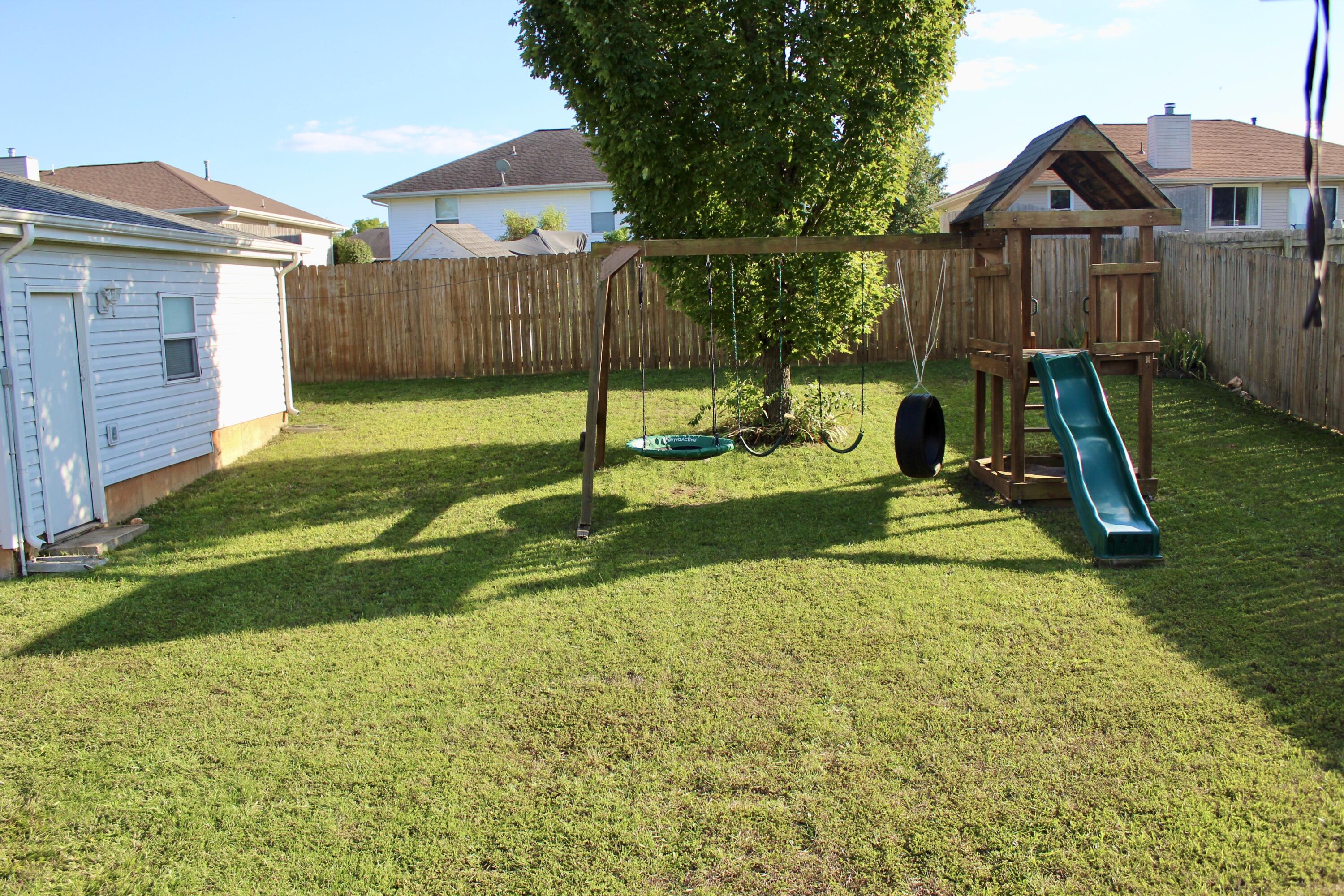 3840 West Overland Street Property Photo 27