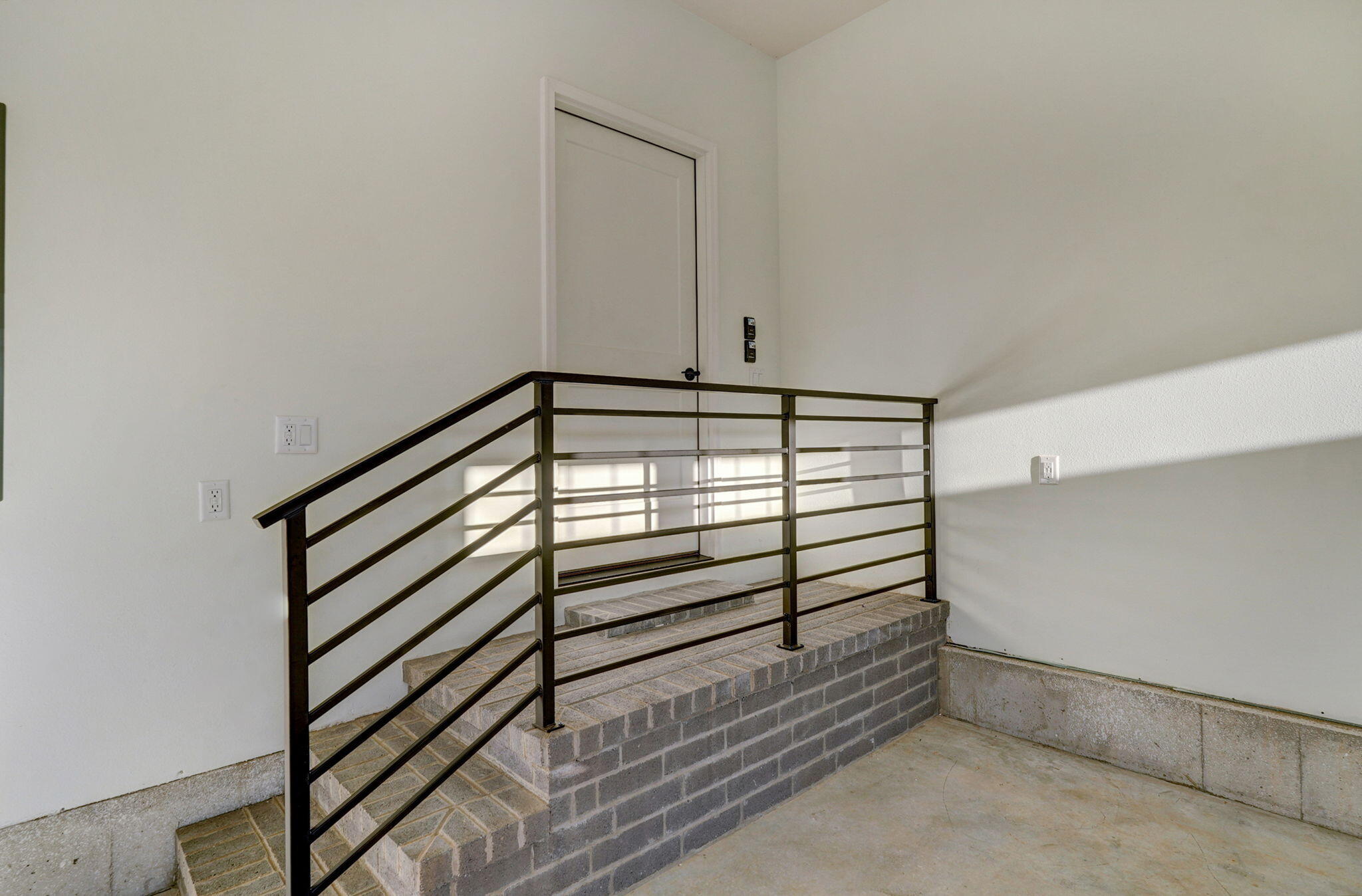679 North Fox Hill Circle Property Photo 38