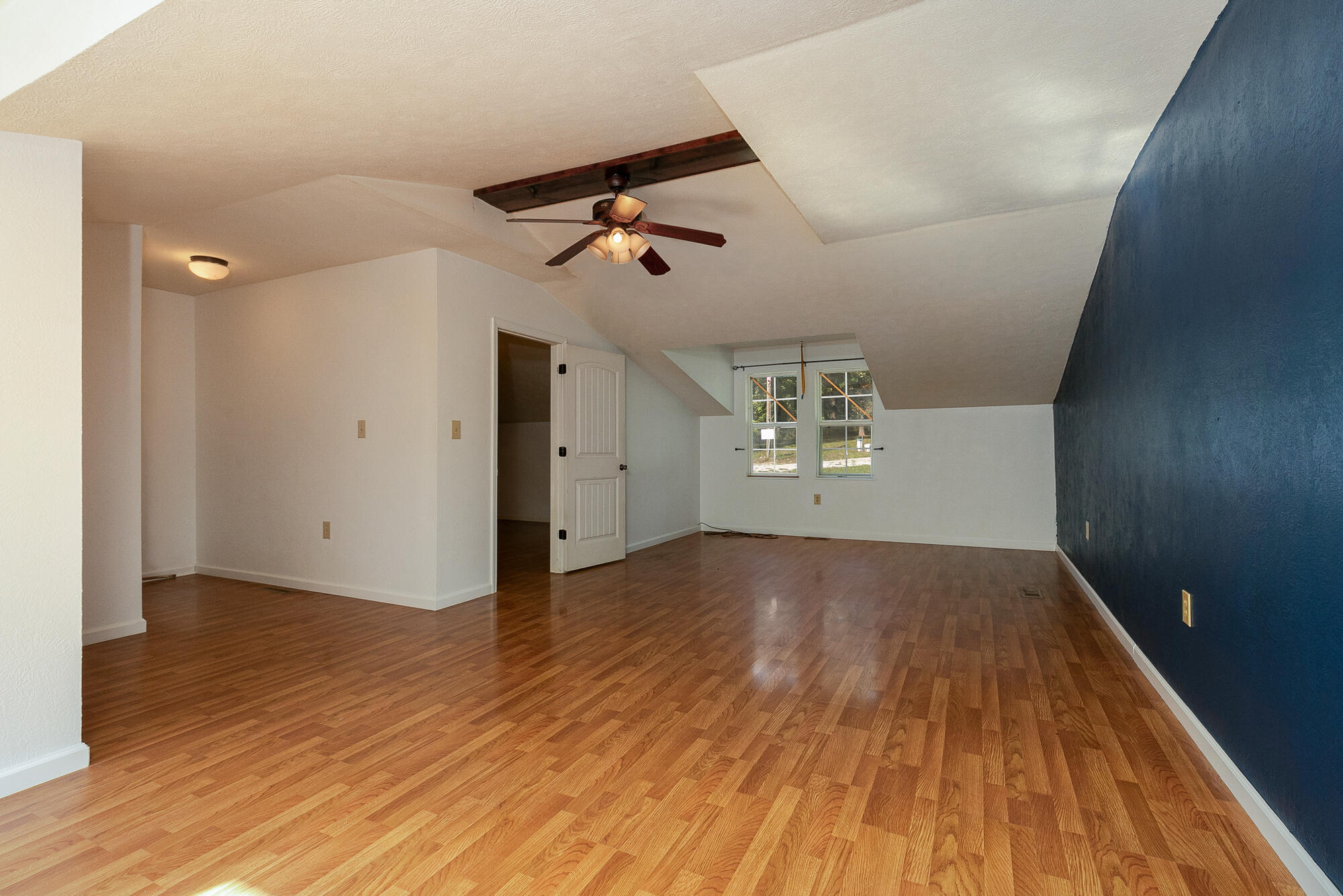 8 Dallion Ford Lane Property Photo 38