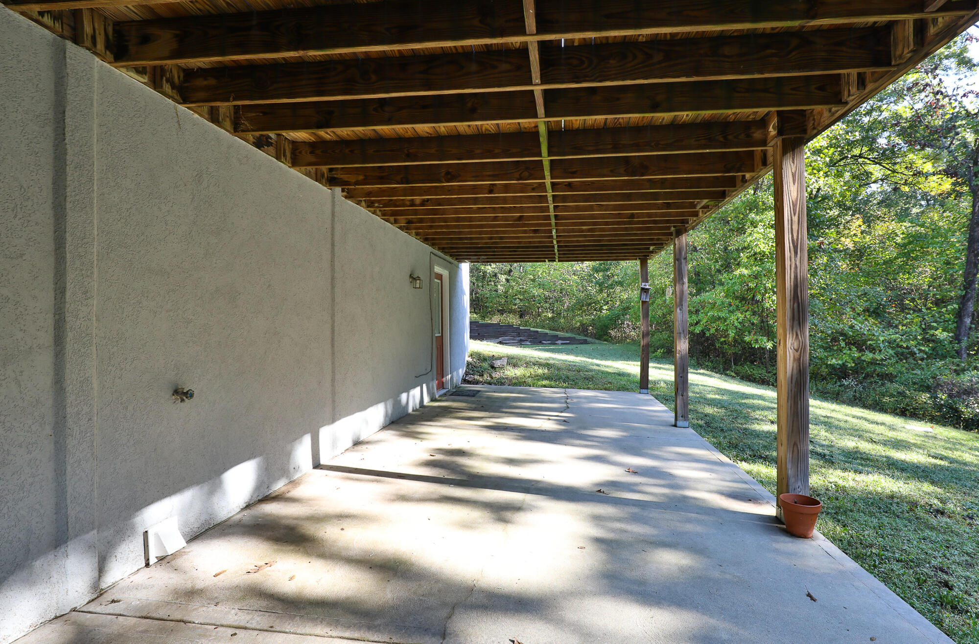 8 Dallion Ford Lane Property Photo 42