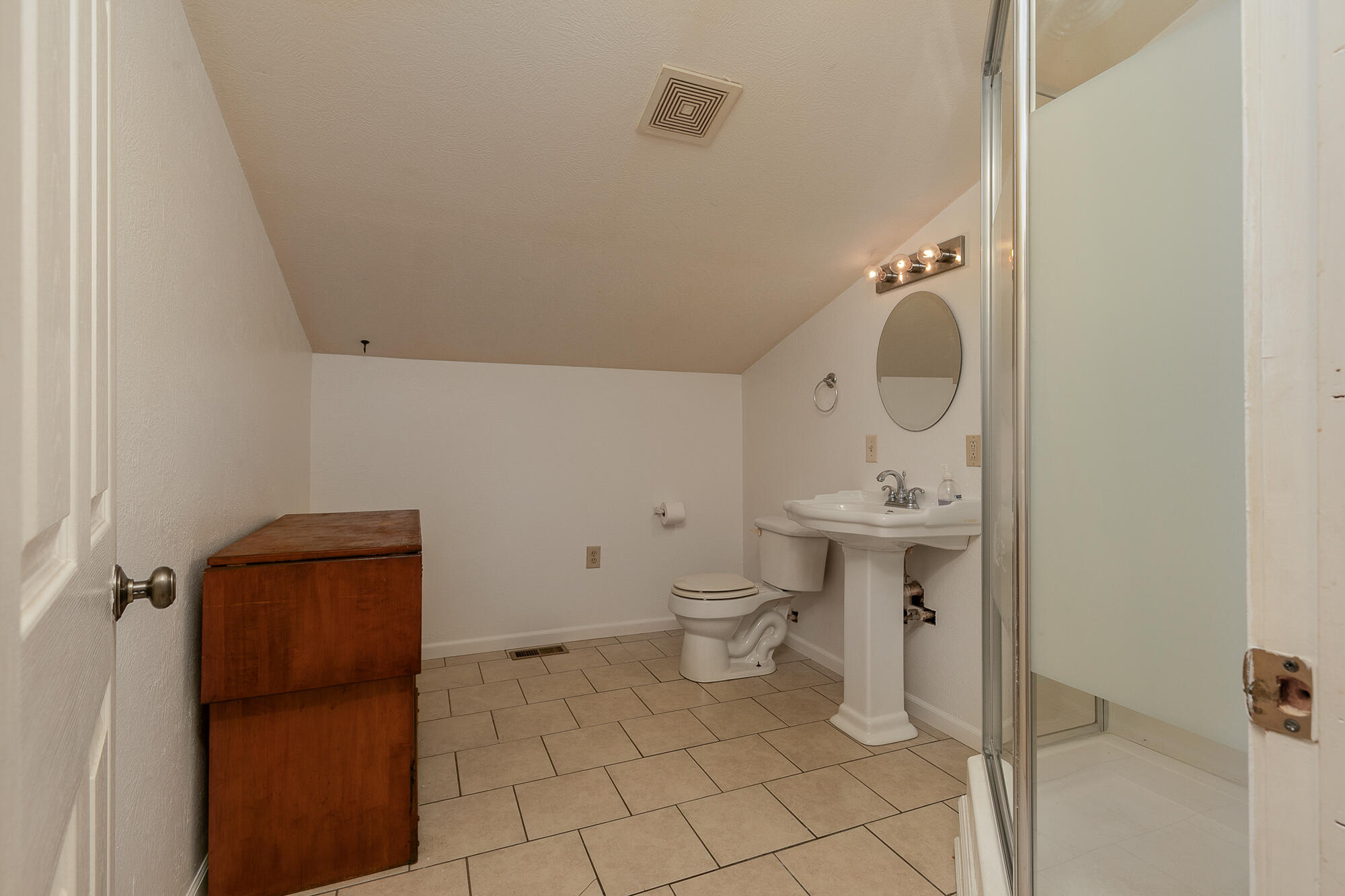8 Dallion Ford Lane Property Photo 42