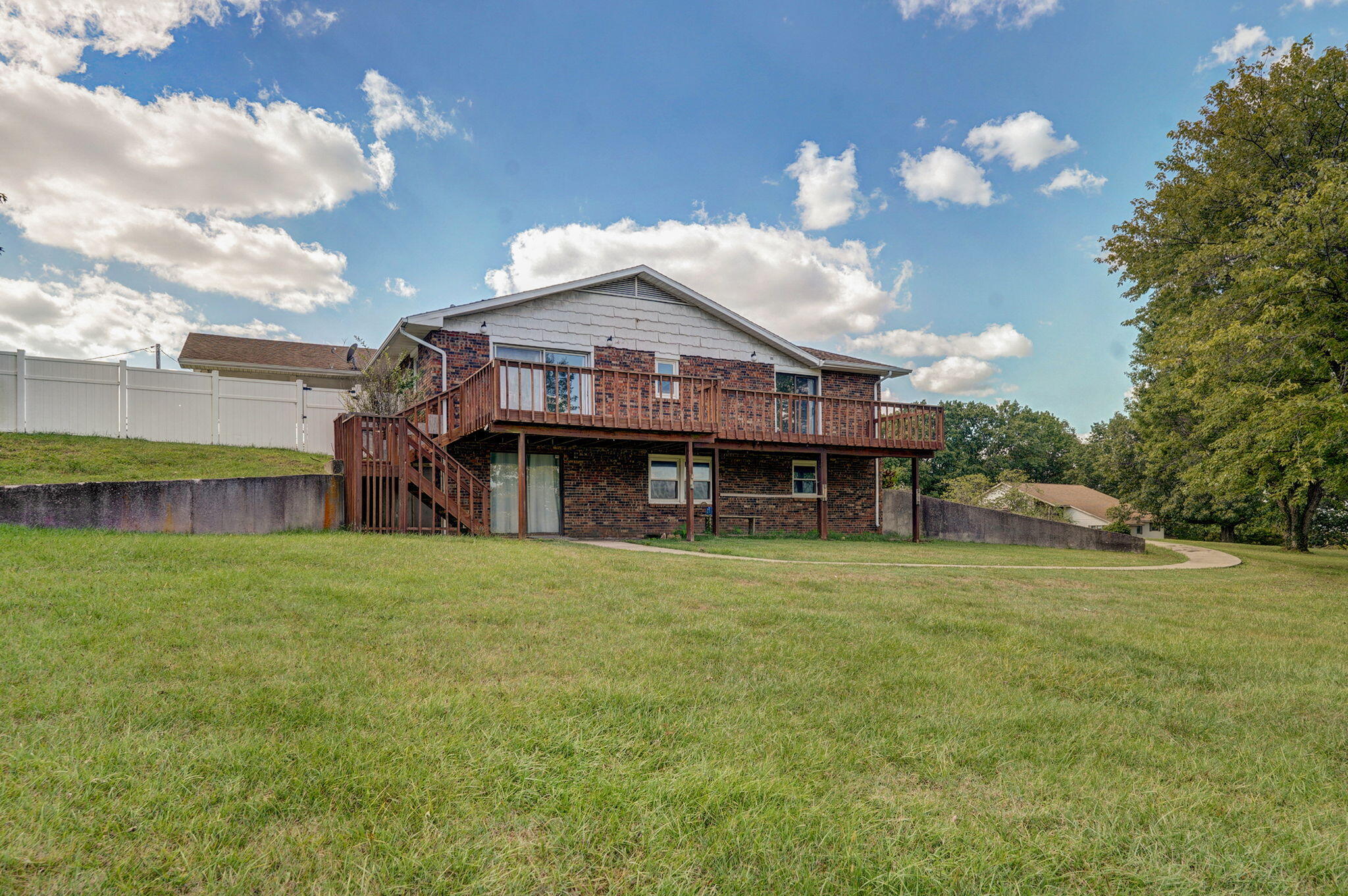 334 Southern Hills Lane Property Photo 6