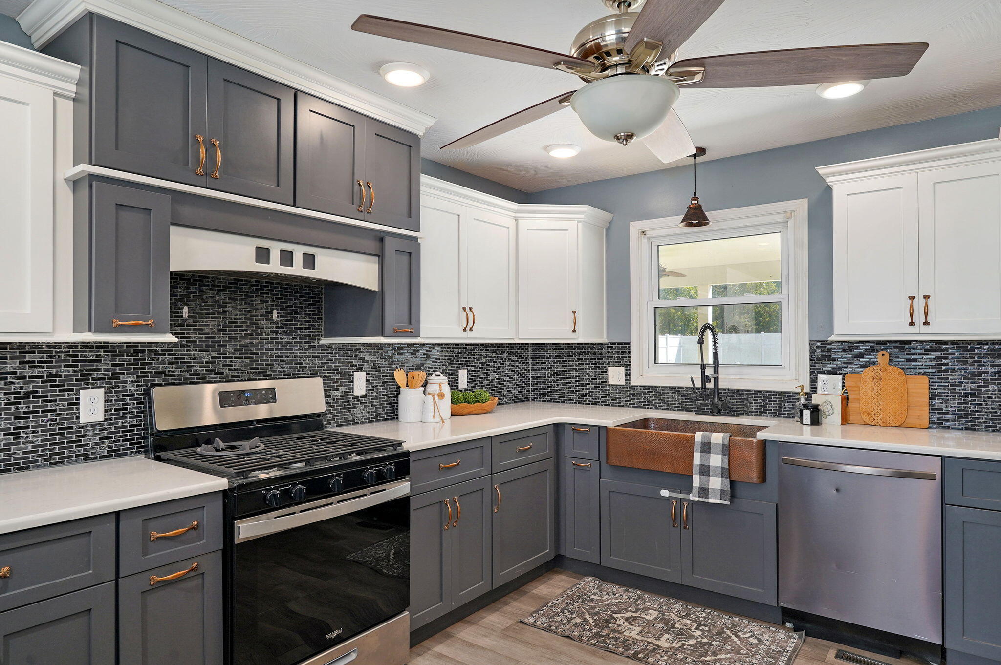 334 Southern Hills Lane Property Photo 13