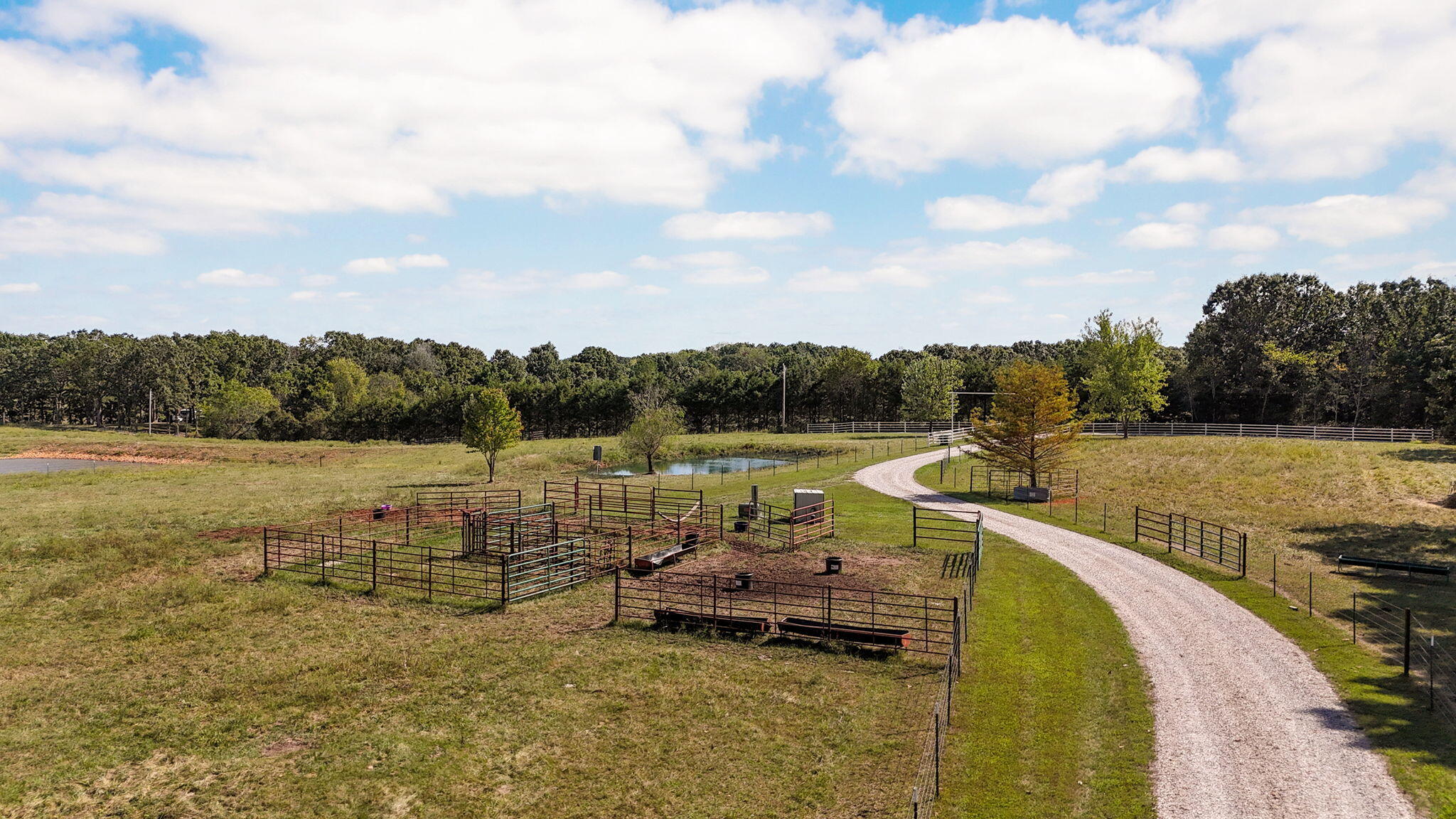 703 Mockingbird Road Property Photo 4