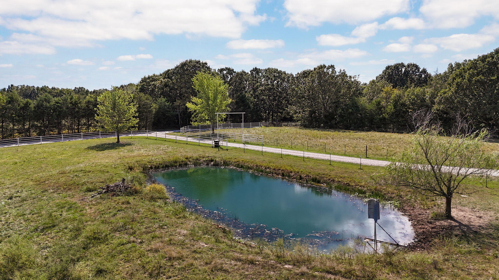 703 Mockingbird Road Property Photo 6