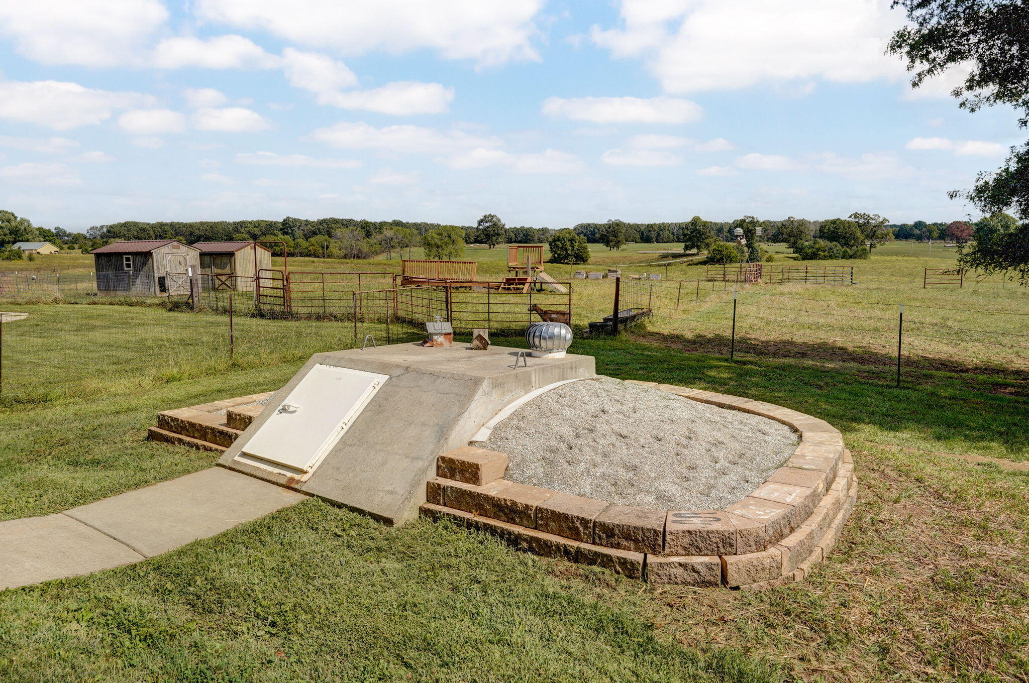 703 Mockingbird Road Property Photo 57