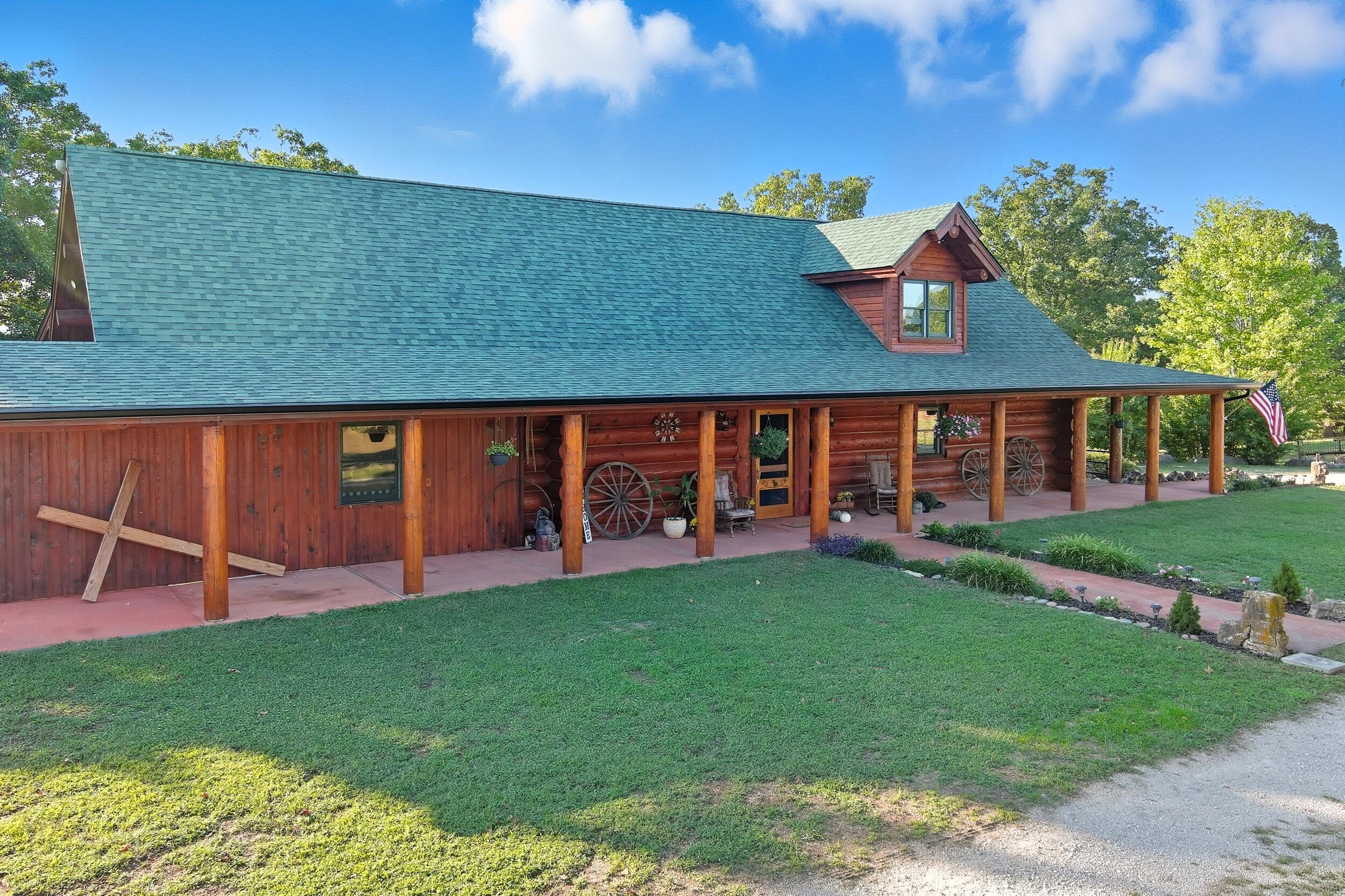 2024 Dogwood Tree Road Property Photo 12