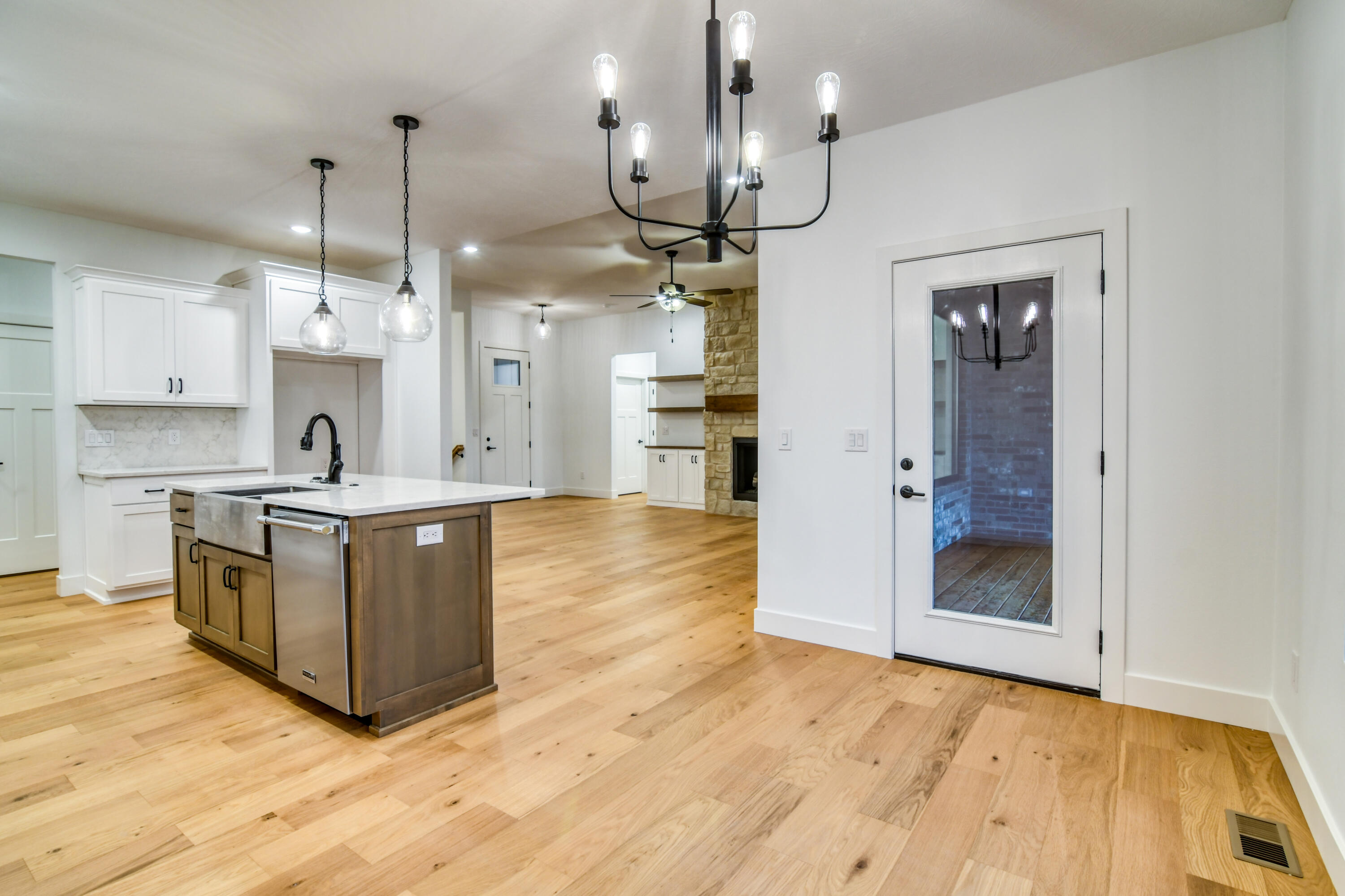 327 Sunset Drive Property Photo 22