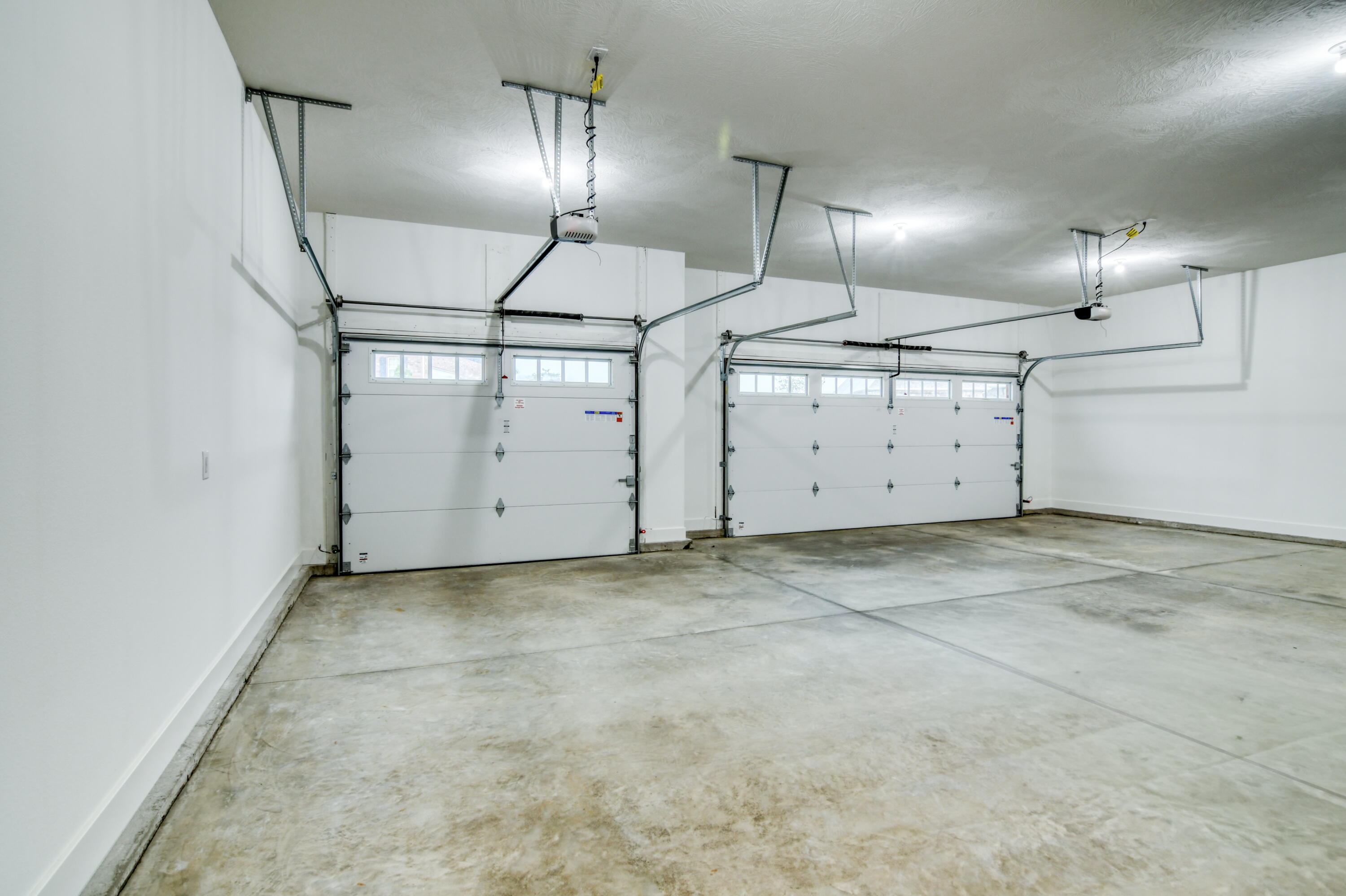 327 Sunset Drive Property Photo 47