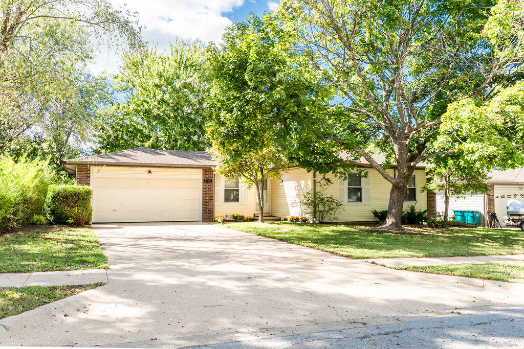 5783 South Franklin Avenue Property Photo 1