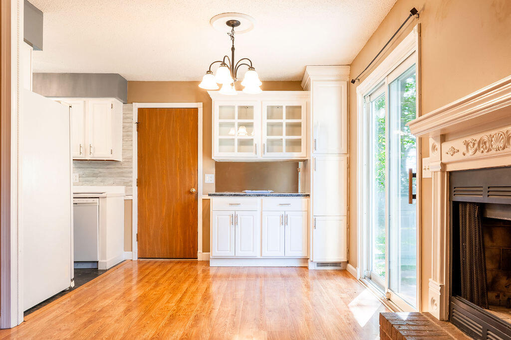 5783 South Franklin Avenue Property Photo 5