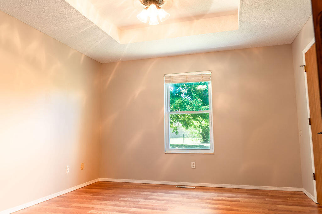 5783 South Franklin Avenue Property Photo 9