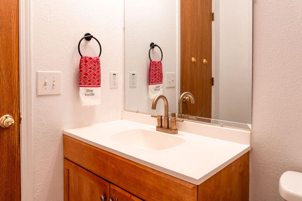 5783 South Franklin Avenue Property Photo 12