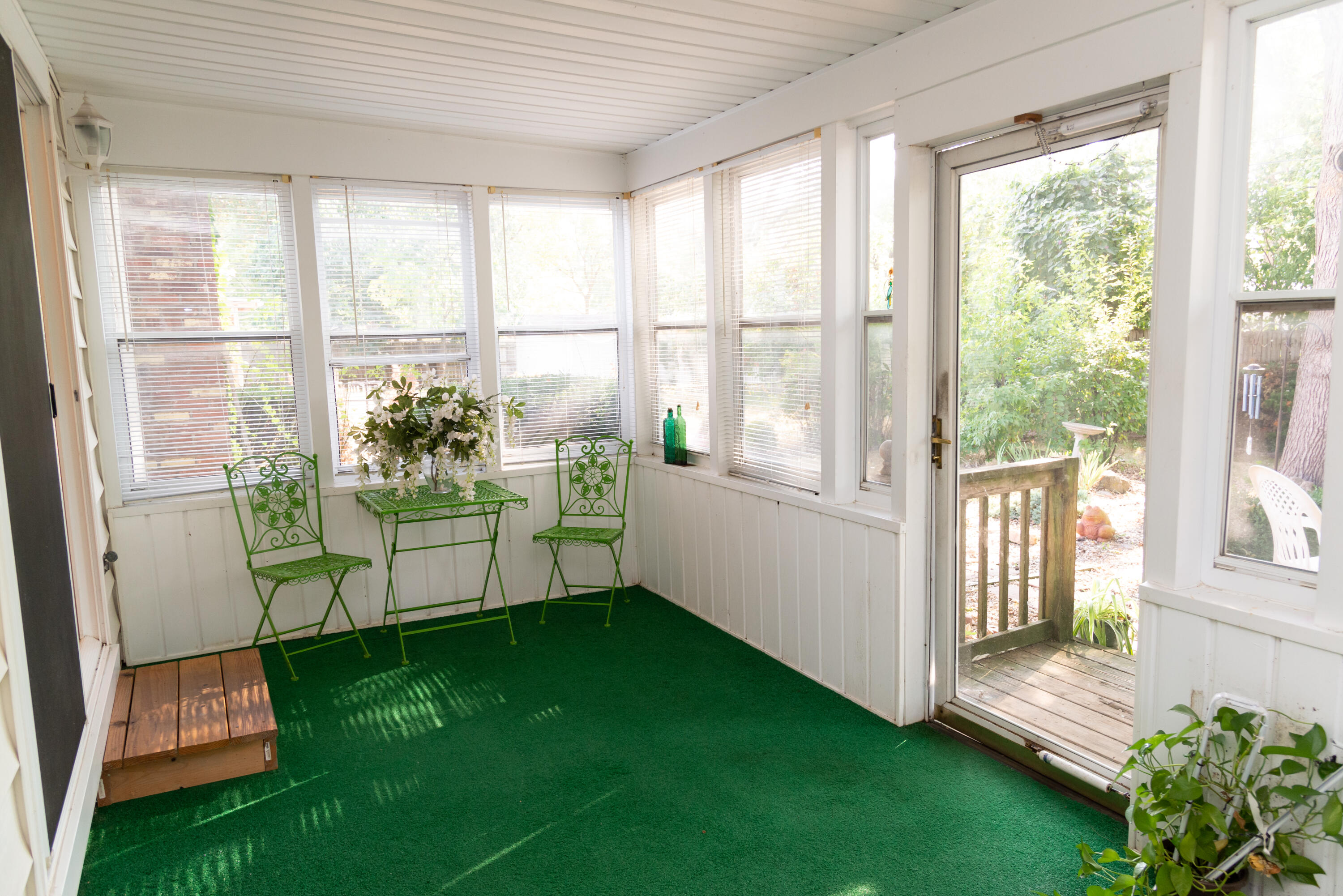 1517 South John Avenue Property Photo 15