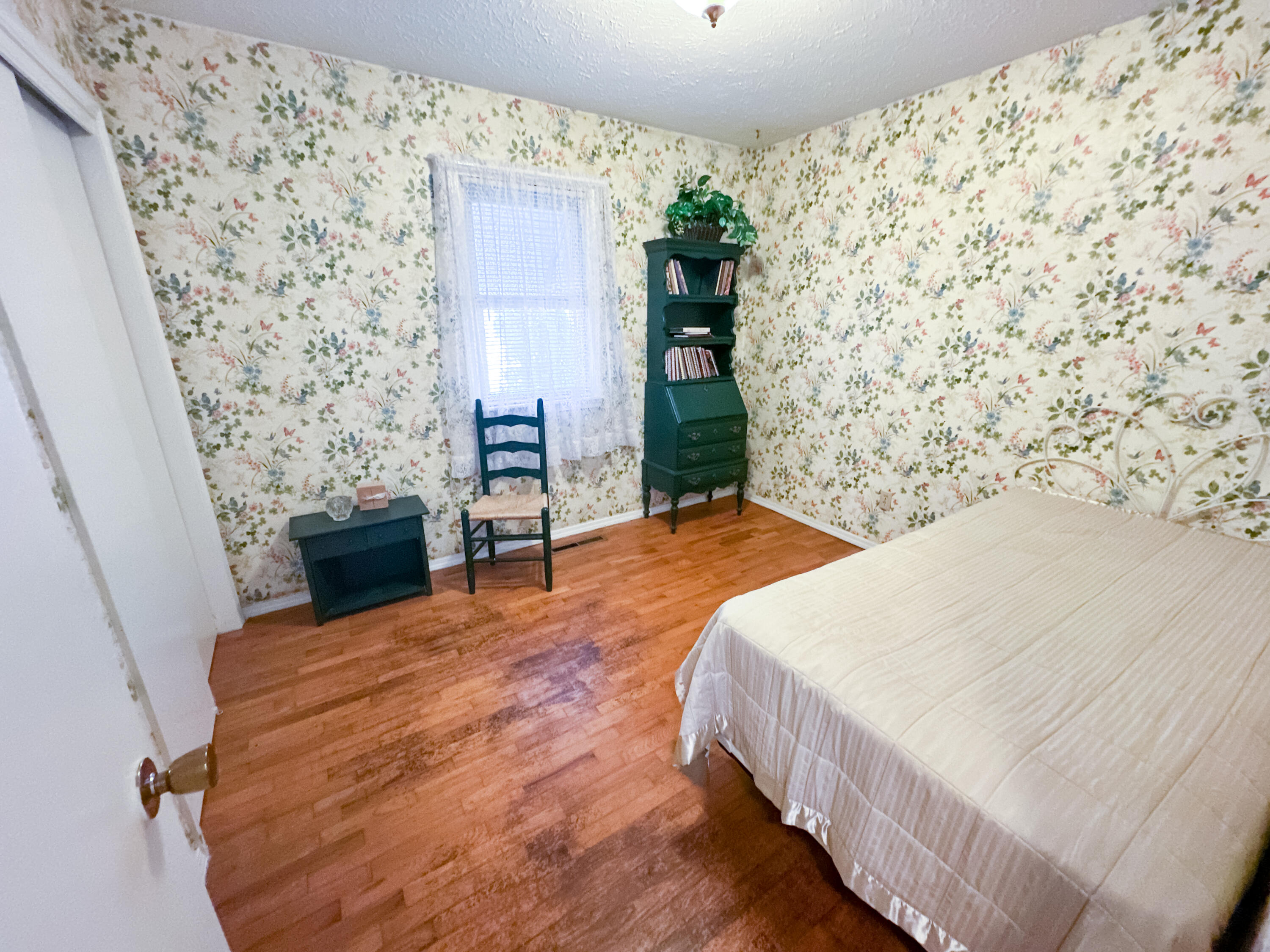 1517 South John Avenue Property Photo 20