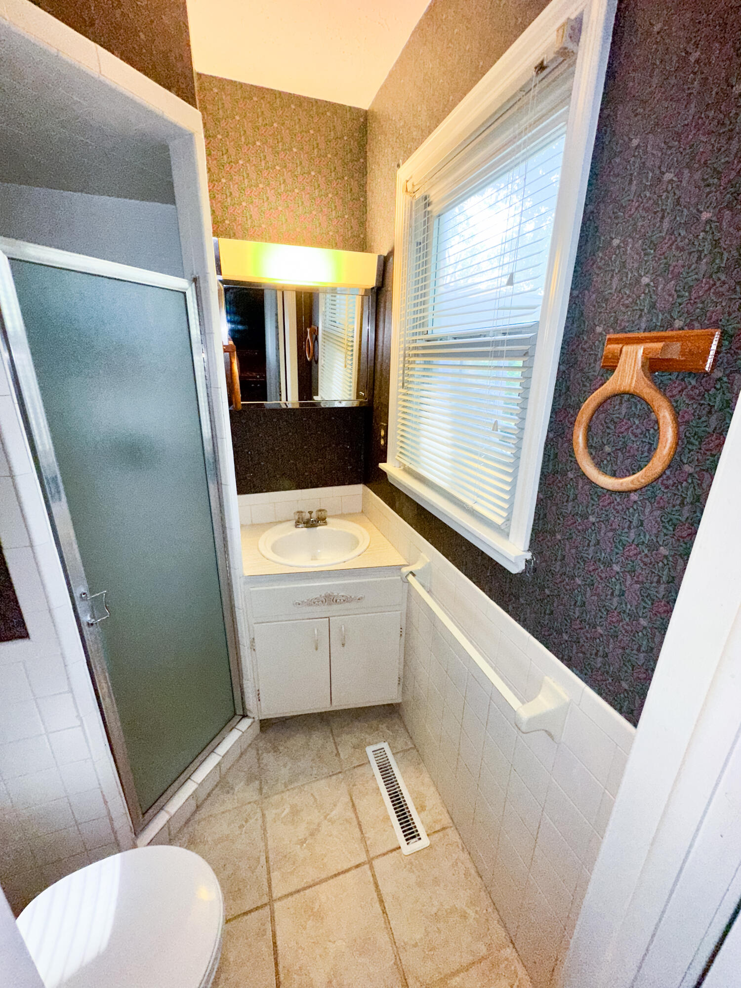 1517 South John Avenue Property Photo 38