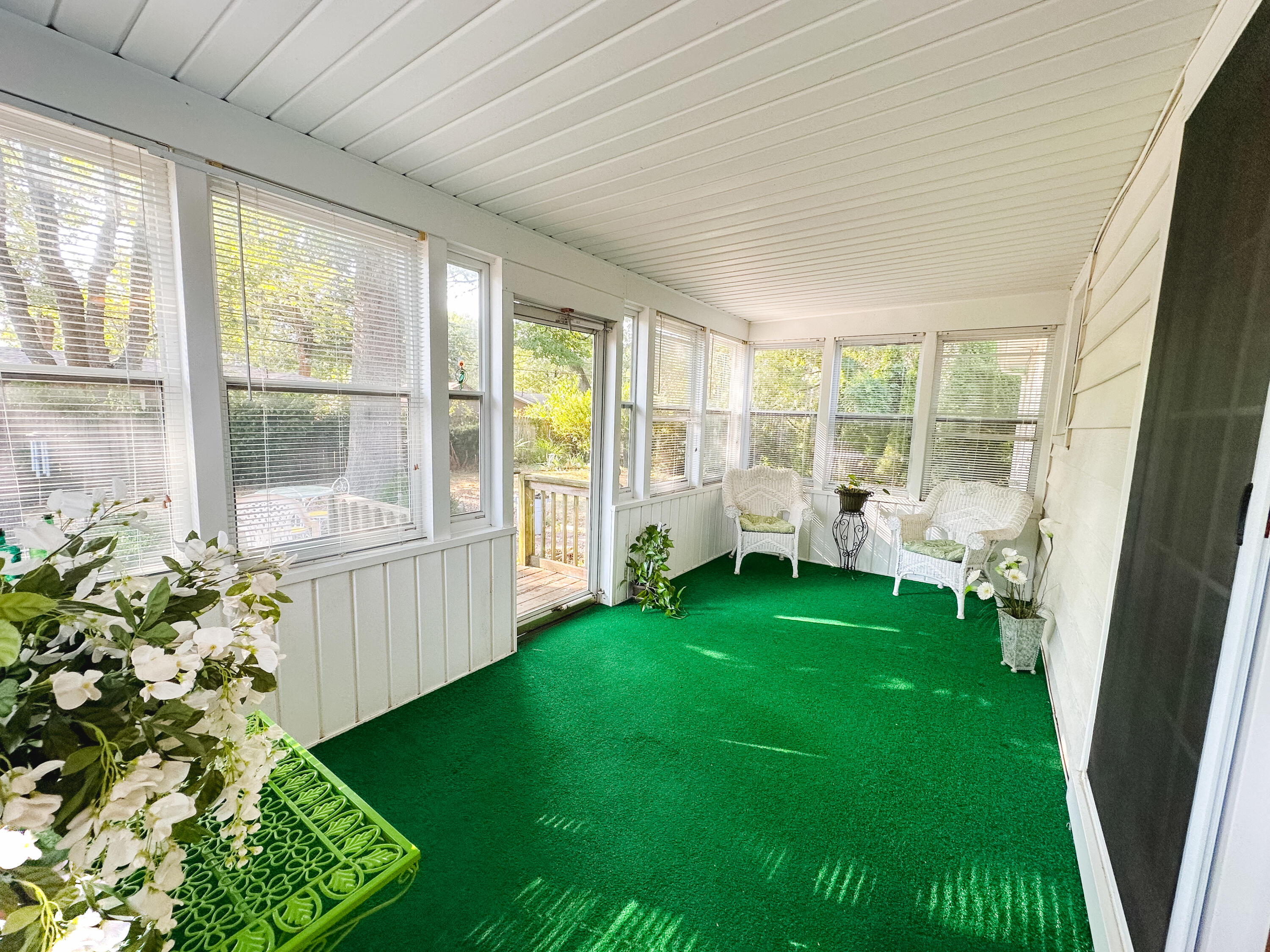 1517 South John Avenue Property Photo 43