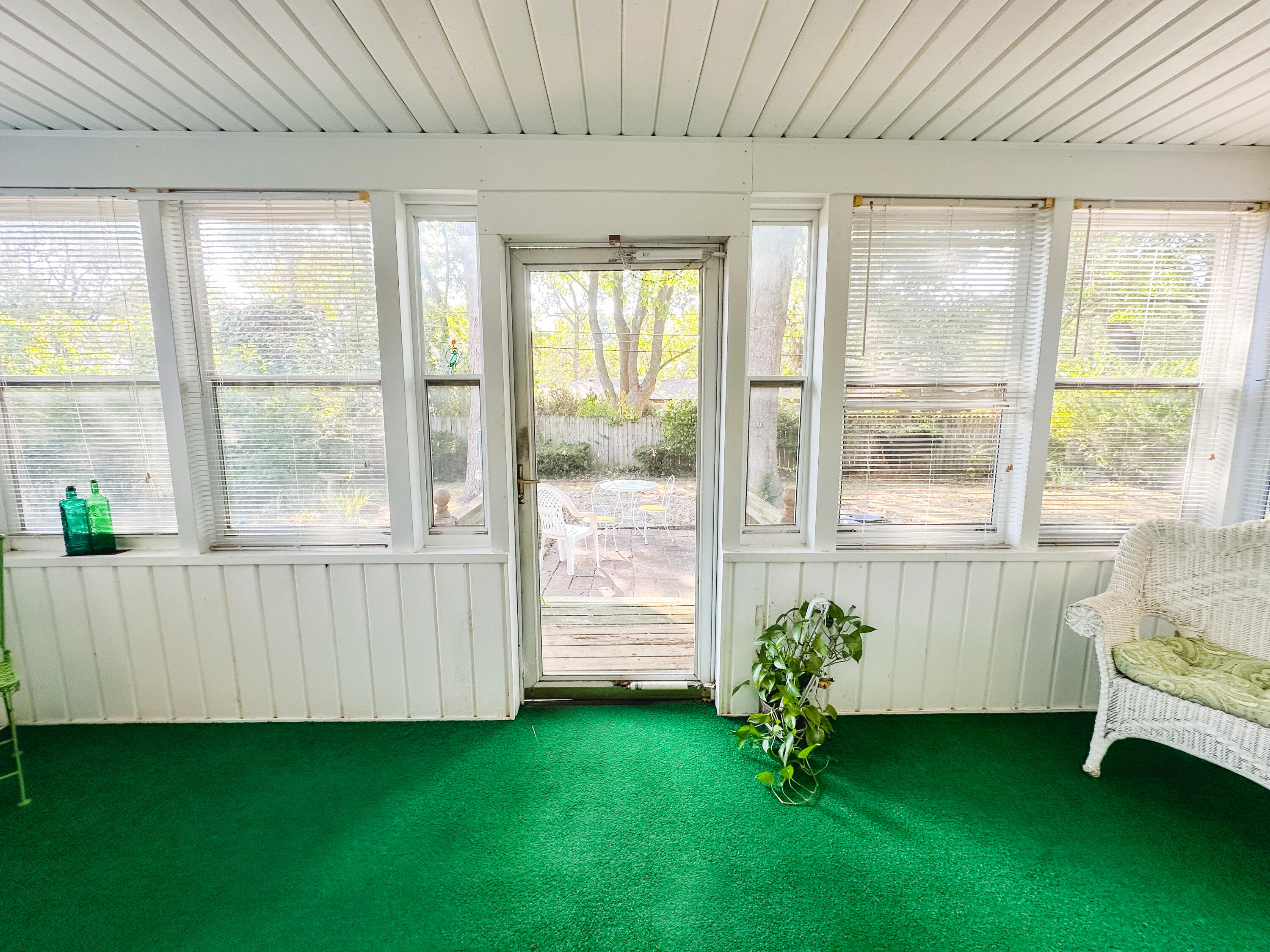 1517 South John Avenue Property Photo 44