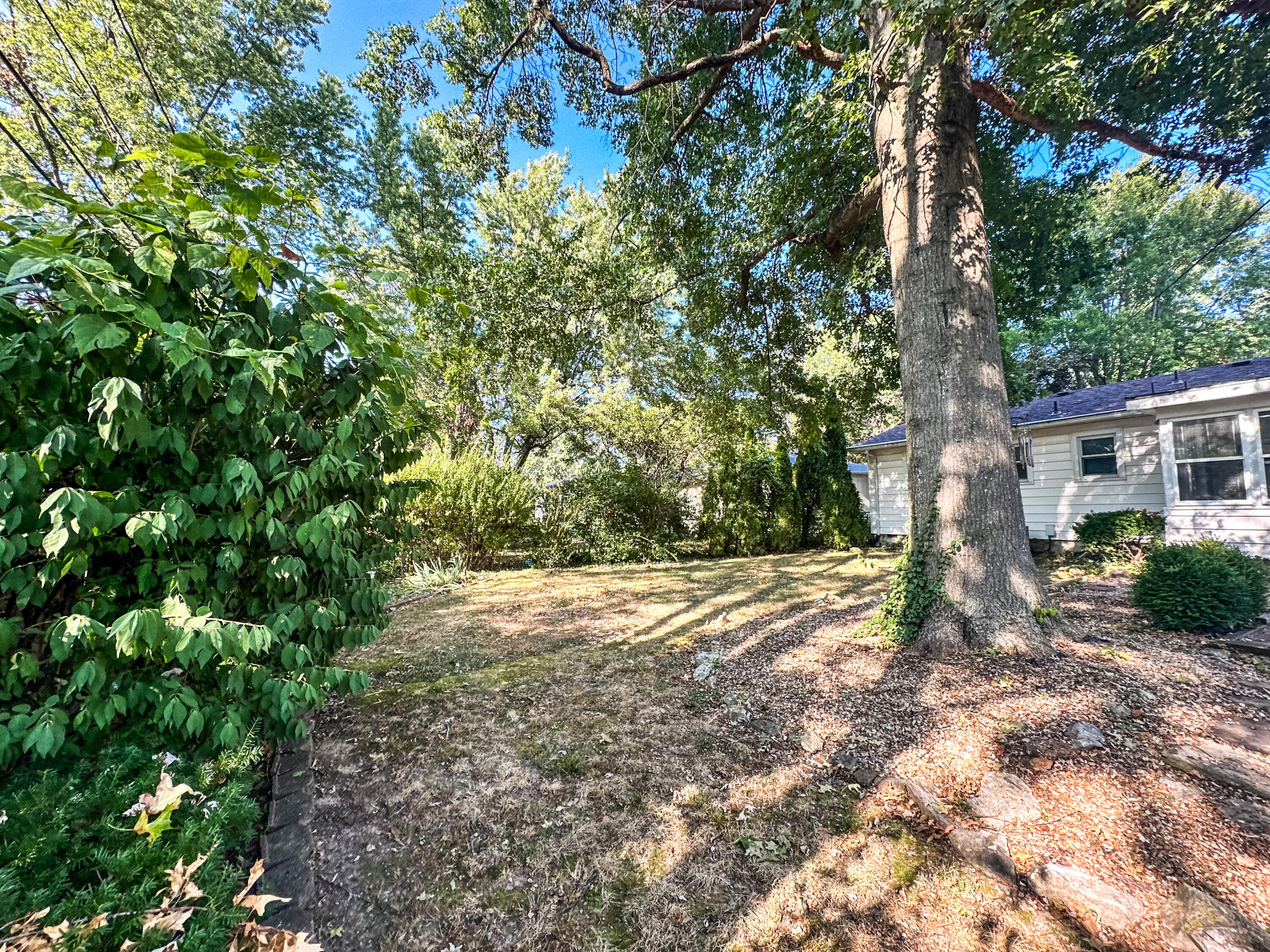 1517 South John Avenue Property Photo 47