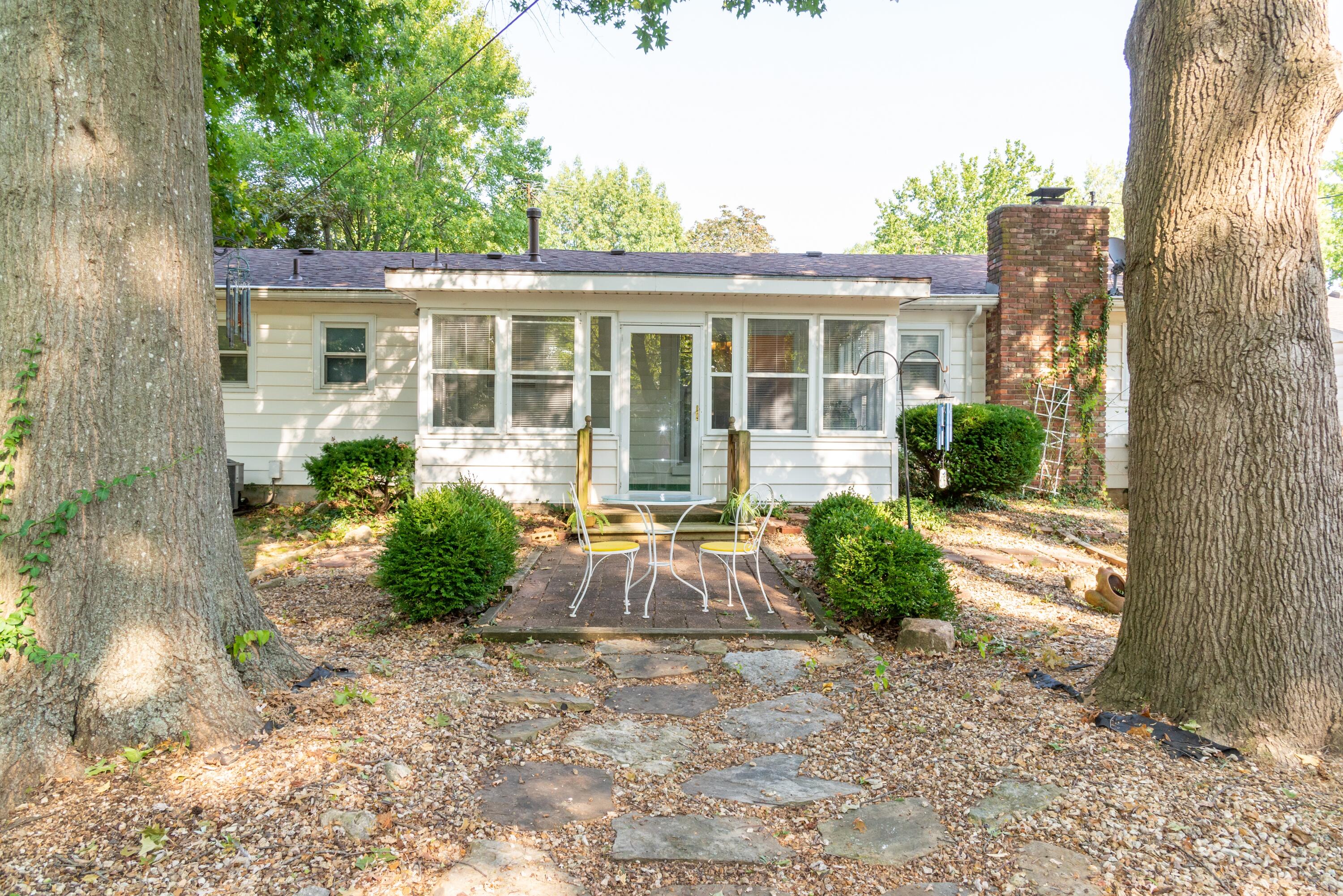 1517 South John Avenue Property Photo 51