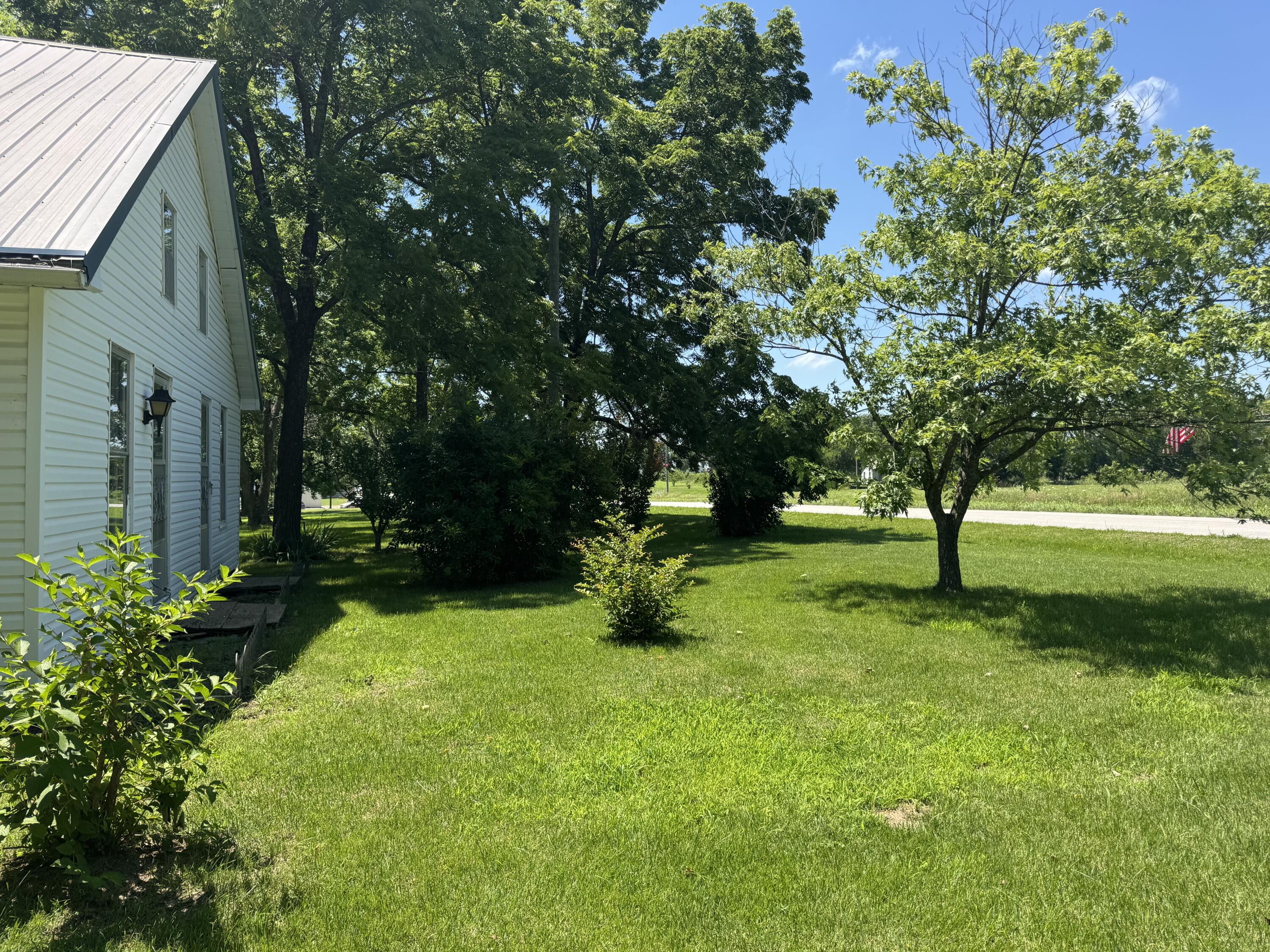 238 South Clompton Street Property Photo 44