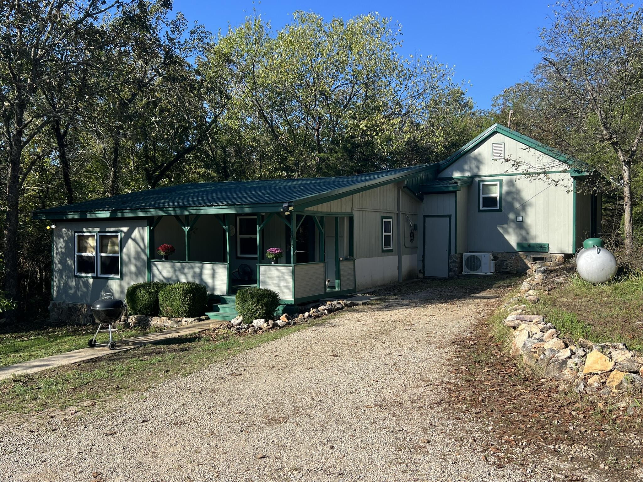 112 Corbin Valley Property Photo 2
