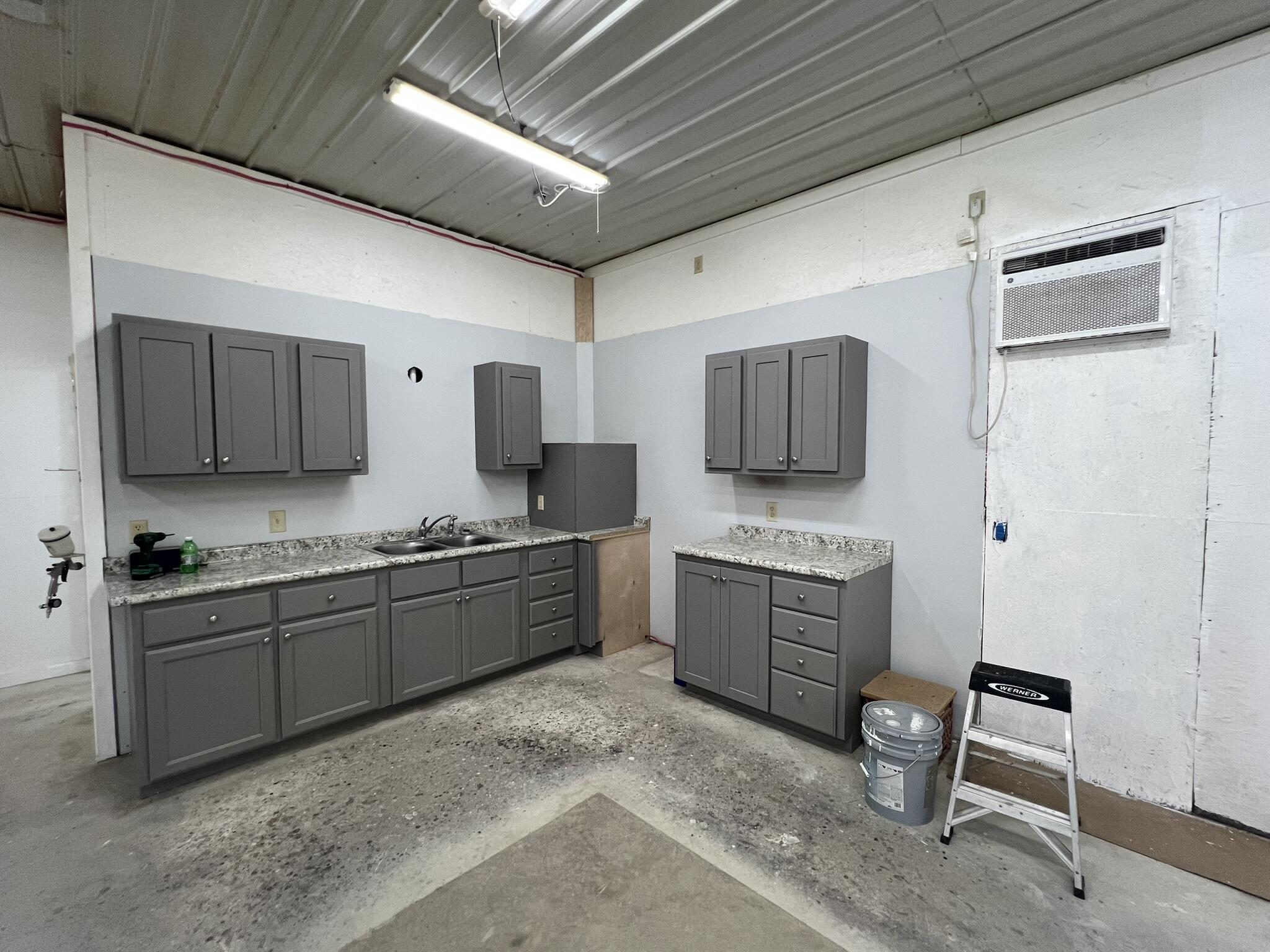 112 Corbin Valley Property Photo 9
