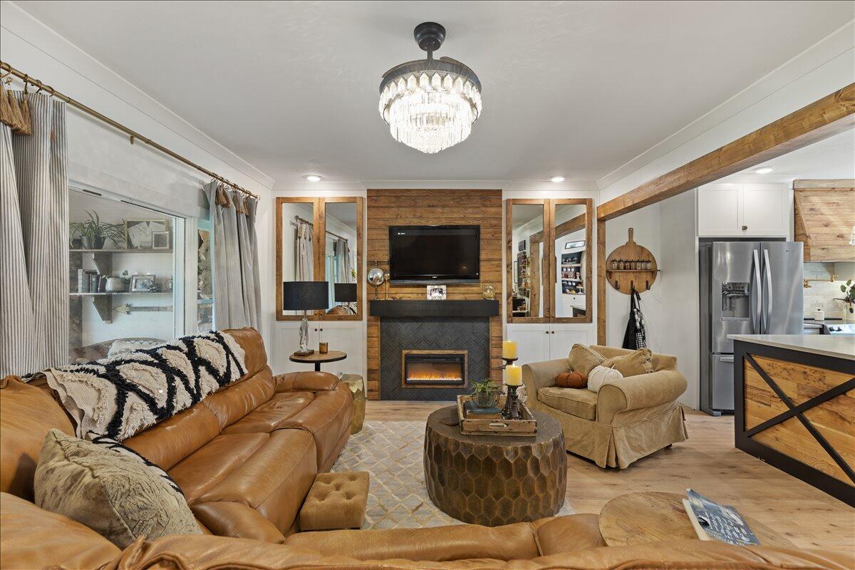 14735 Monark Drive Property Photo 10