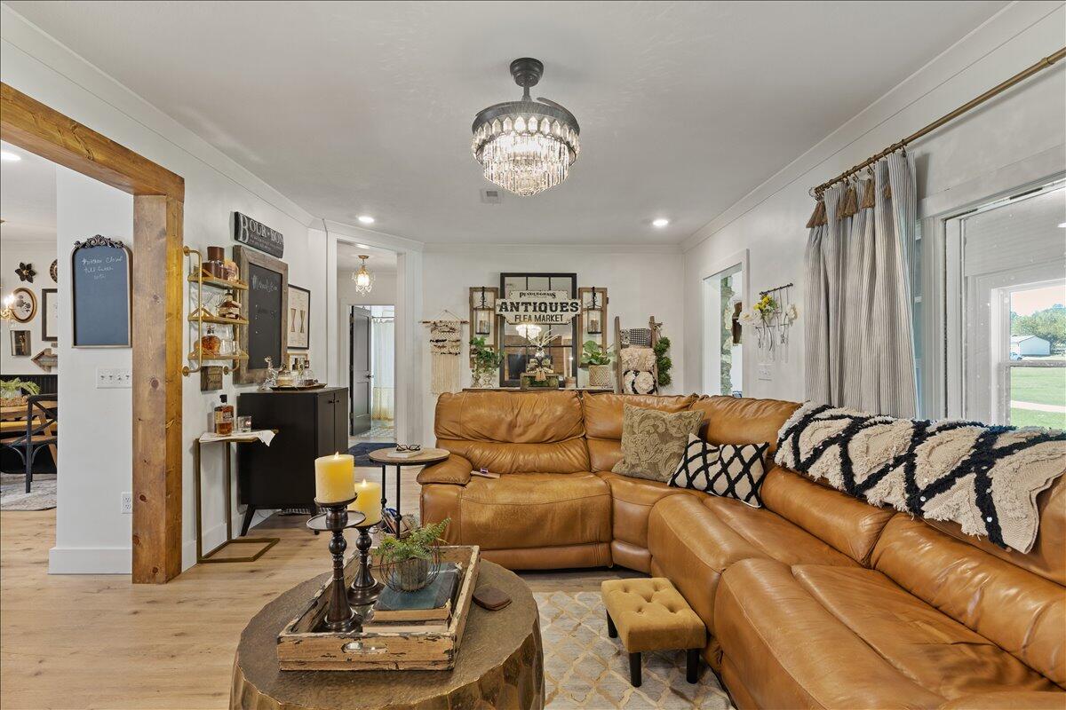 14735 Monark Drive Property Photo 13