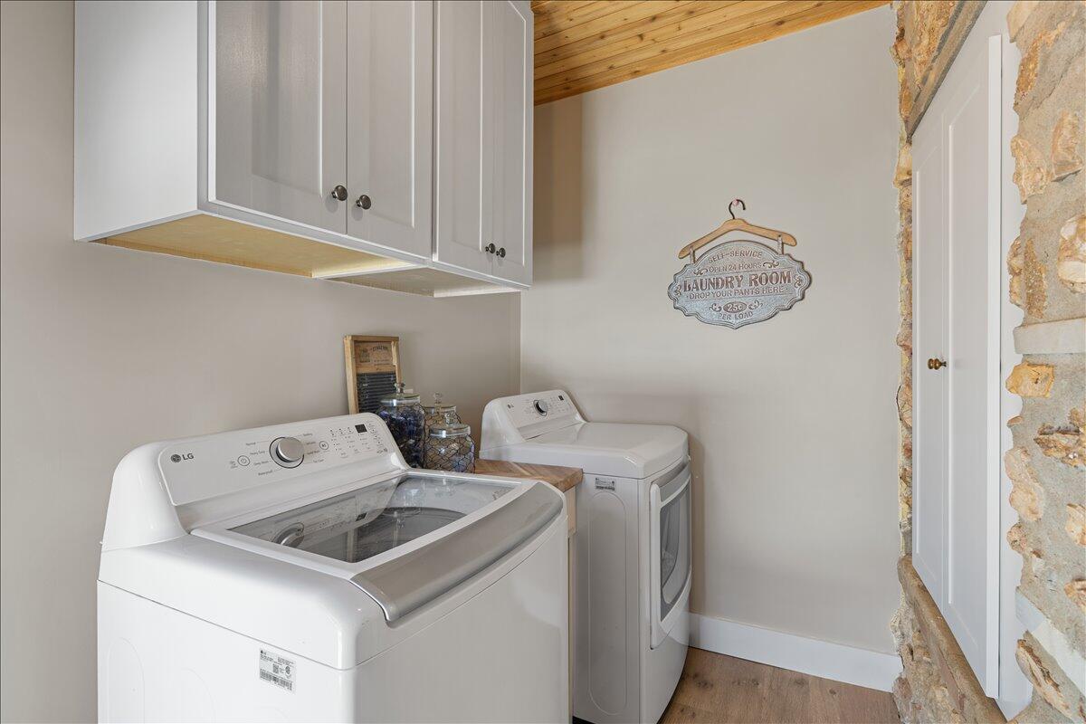 14735 Monark Drive Property Photo 15