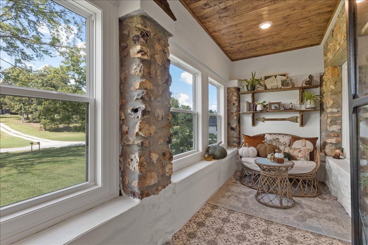 14735 Monark Drive Property Photo 23