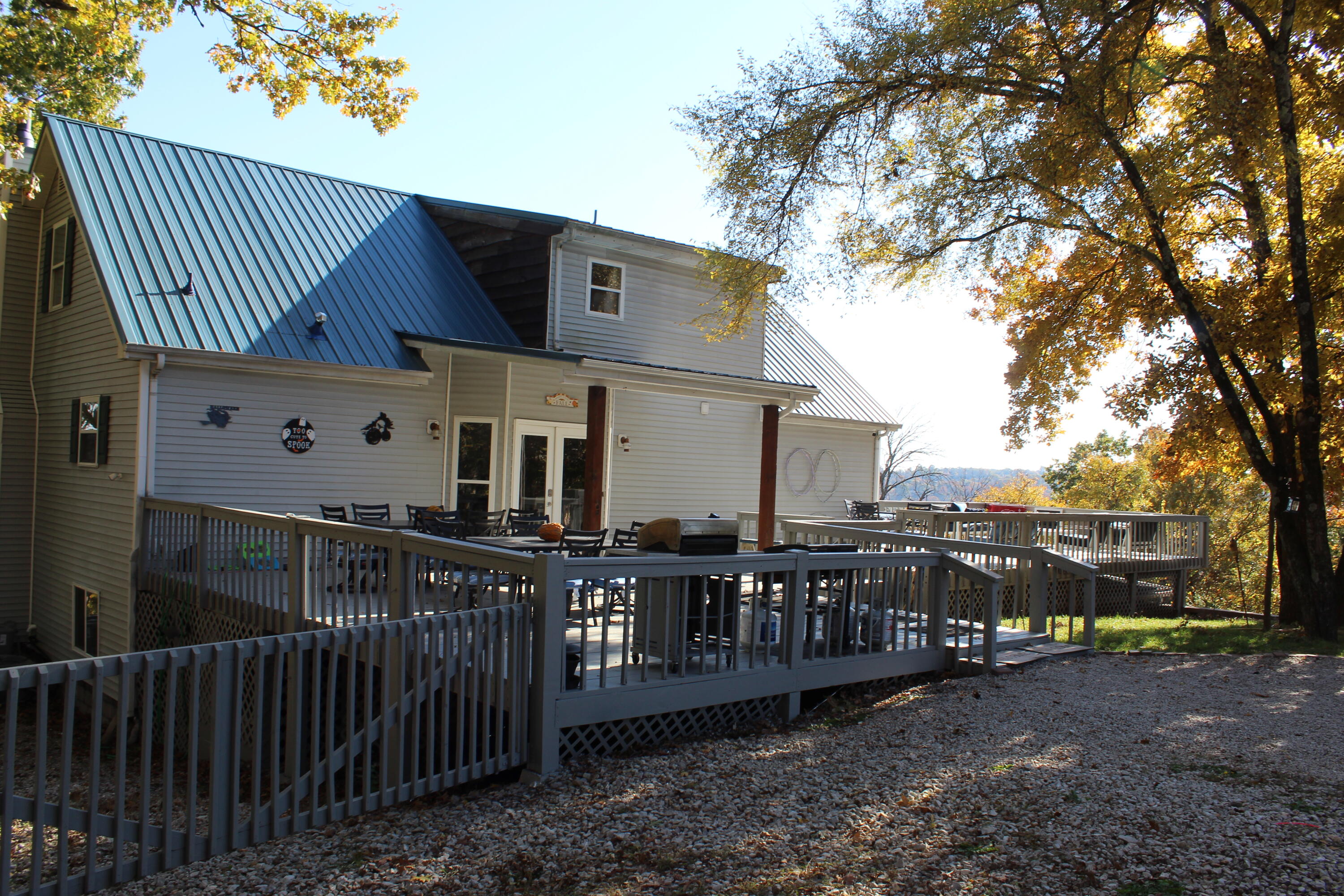 847 Airport Road Property Photo 2