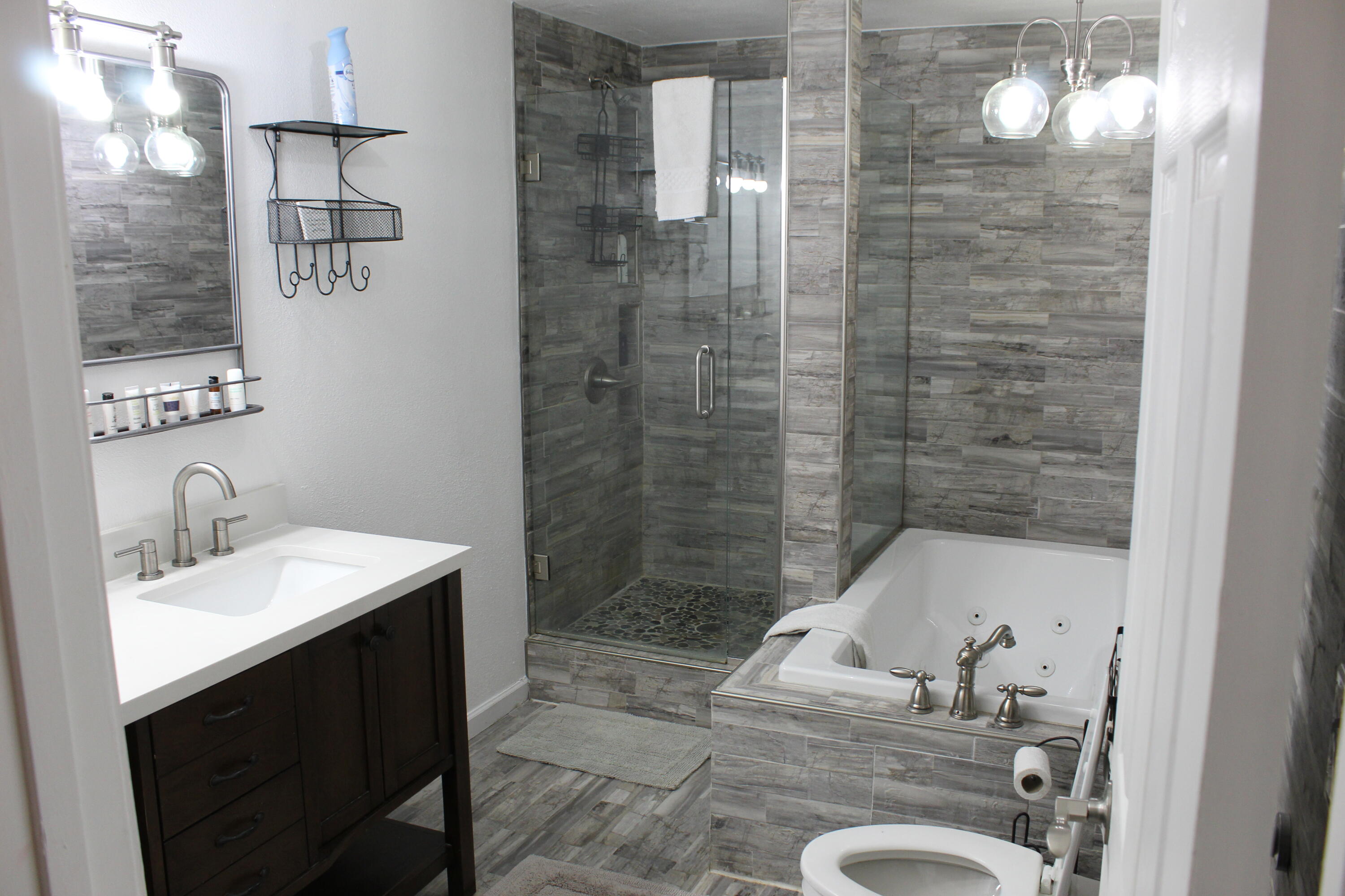 847 Airport Road Property Photo 15