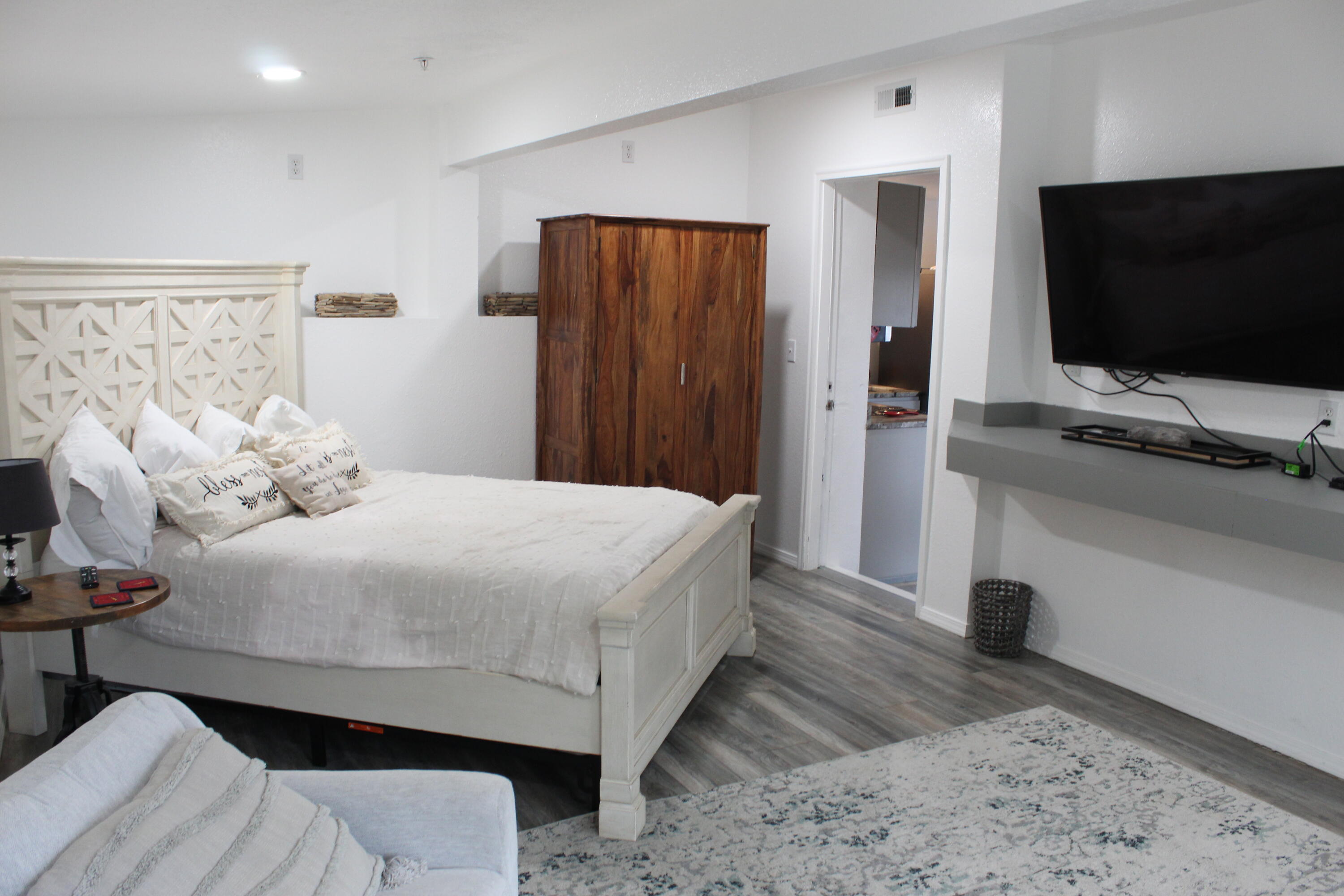 847 Airport Road Property Photo 22