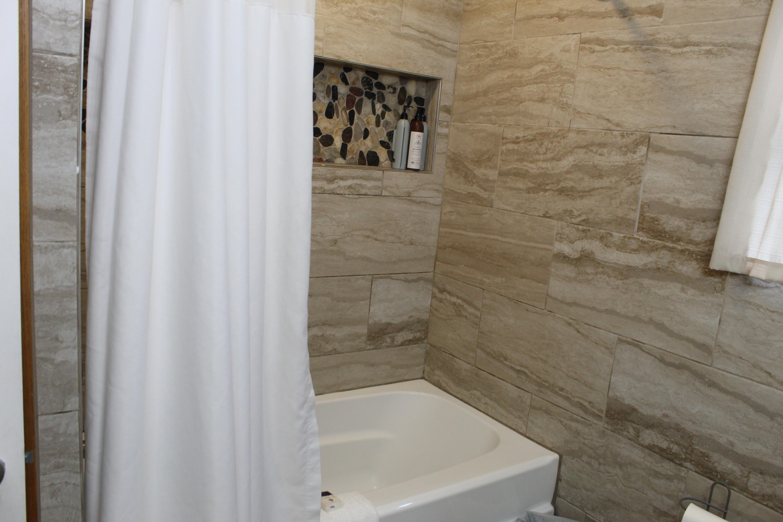 847 Airport Road Property Photo 33