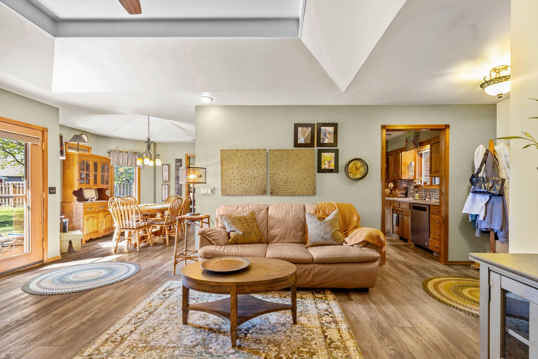 1008 Bryce Lane Property Photo 9