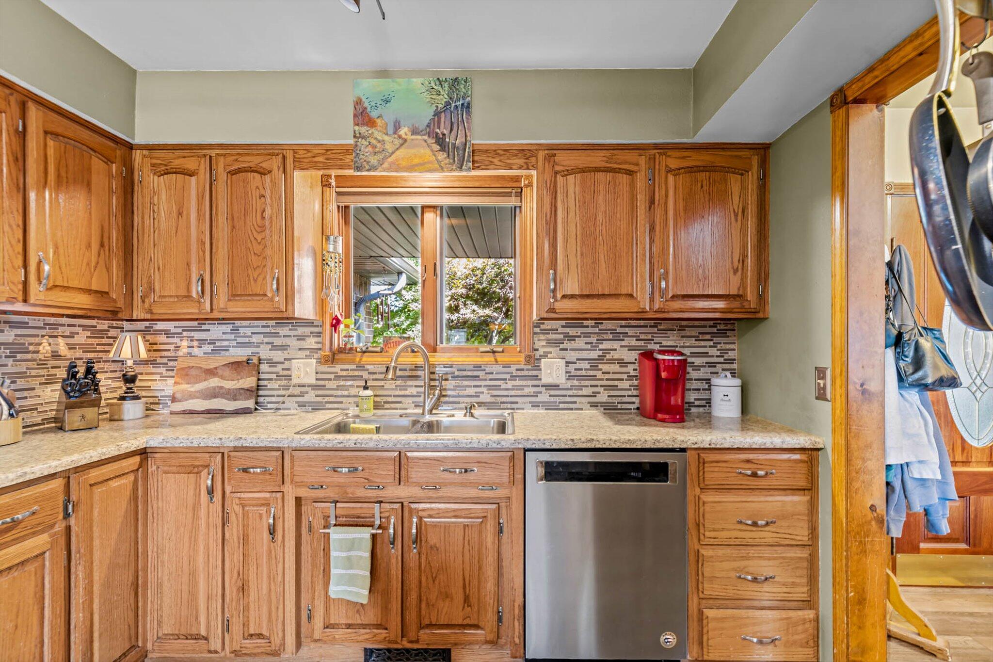 1008 Bryce Lane Property Photo 14