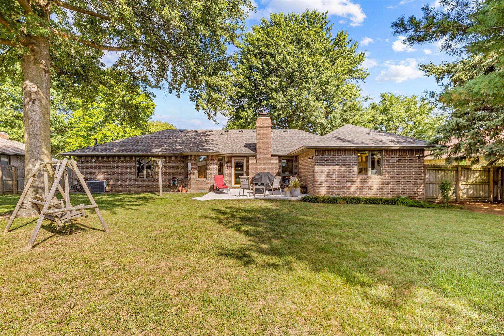 1008 Bryce Lane Property Photo 28