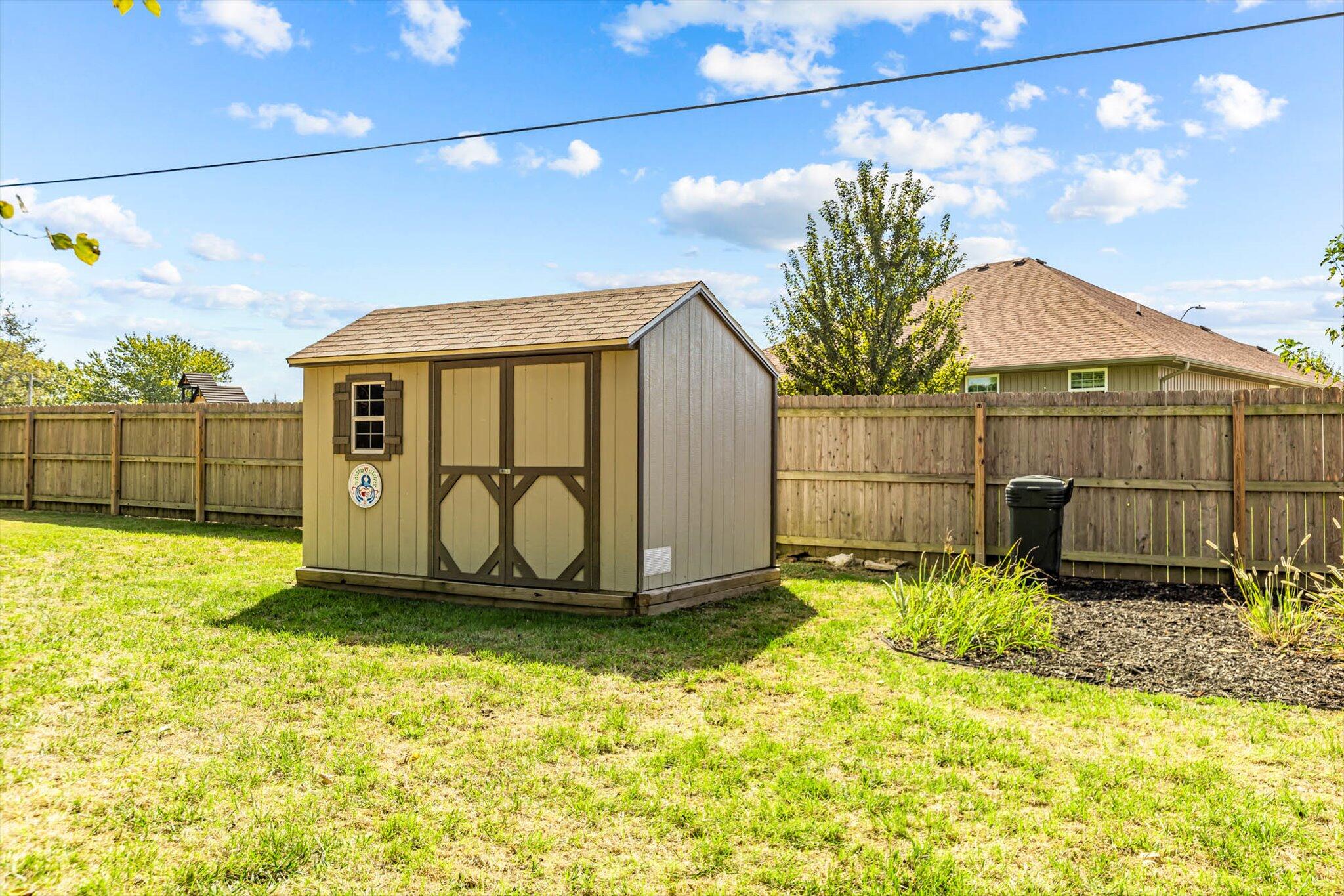1008 Bryce Lane Property Photo 30