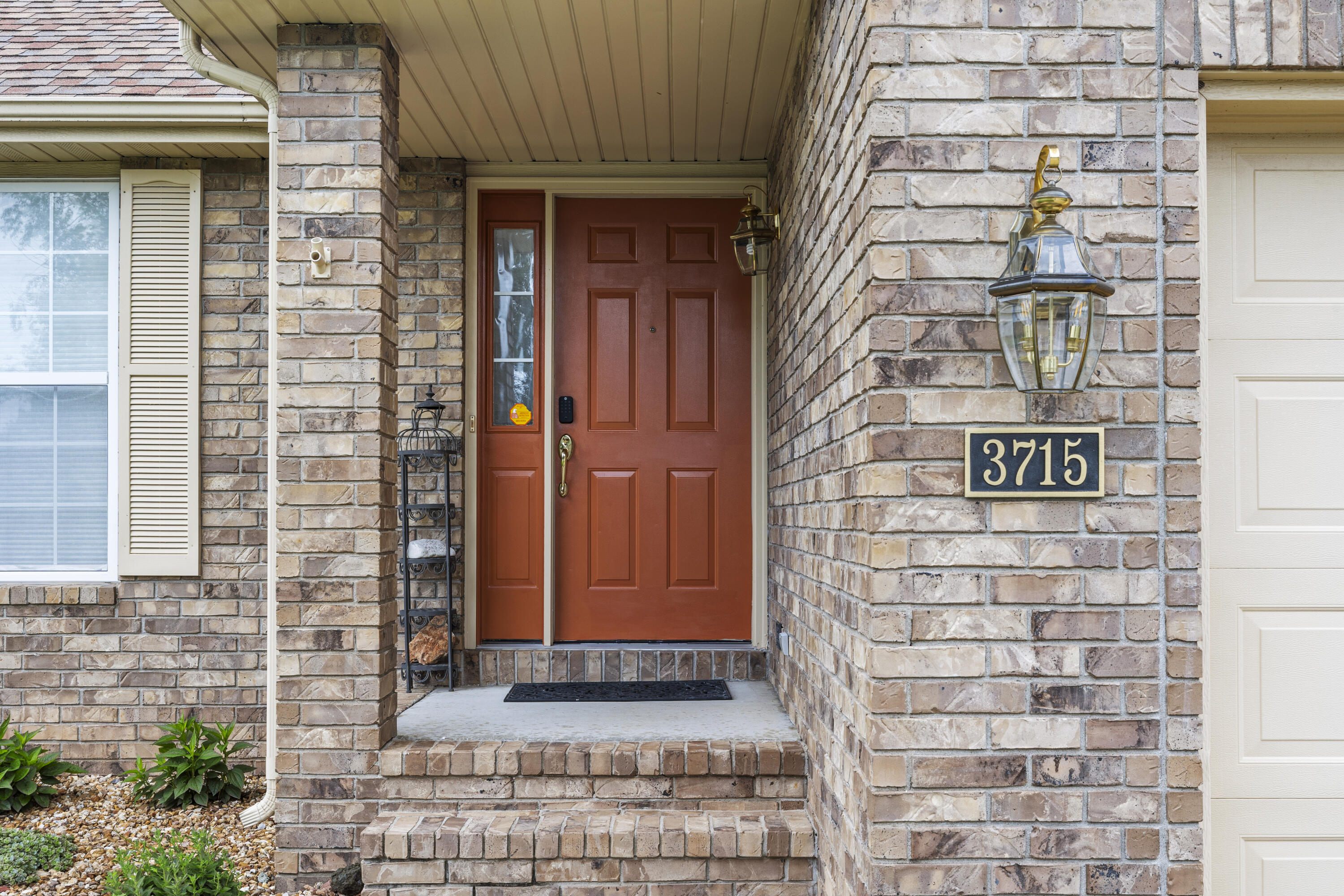 3715 East Alameda Street Property Photo 1