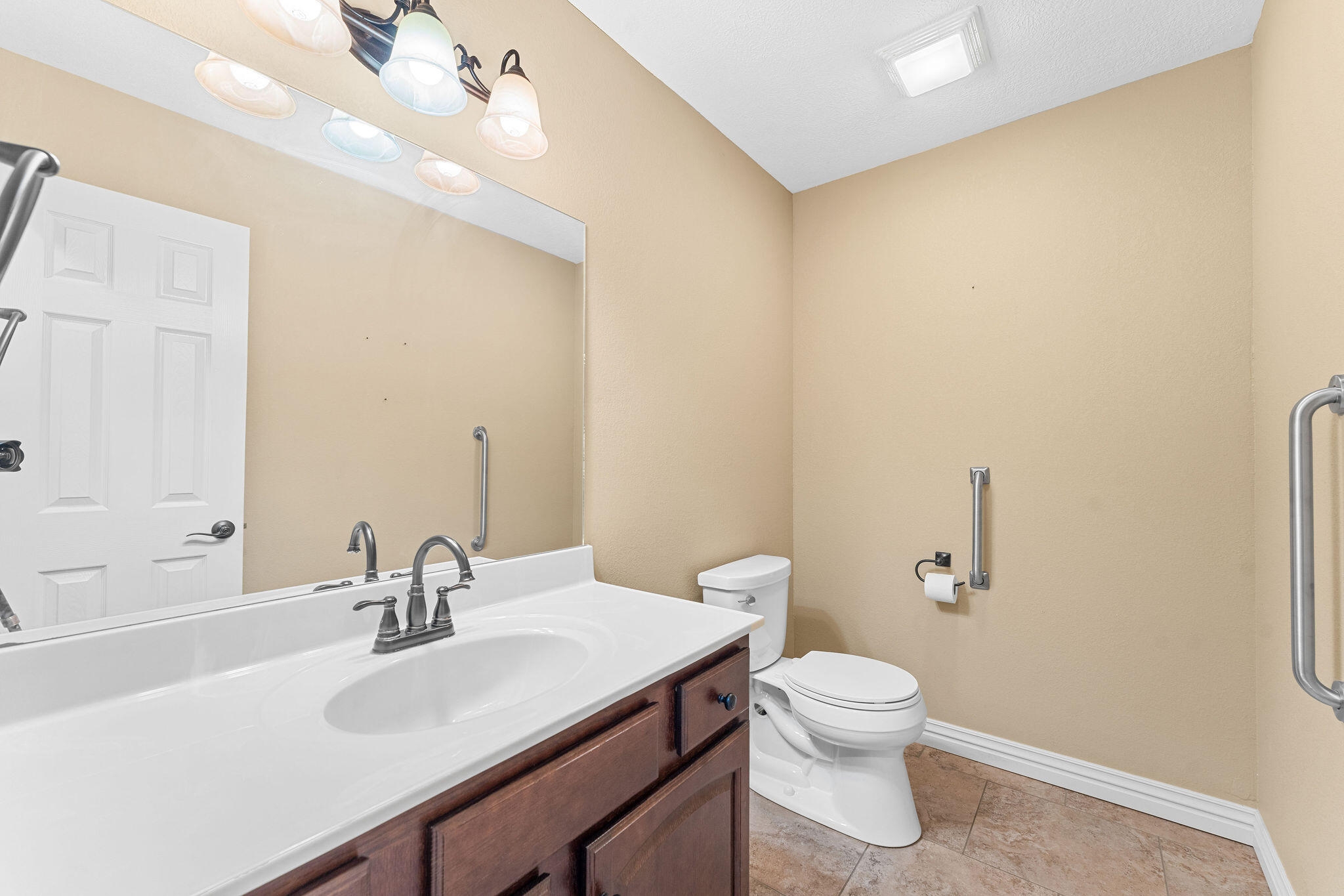 133 Regent Drive Property Photo 14